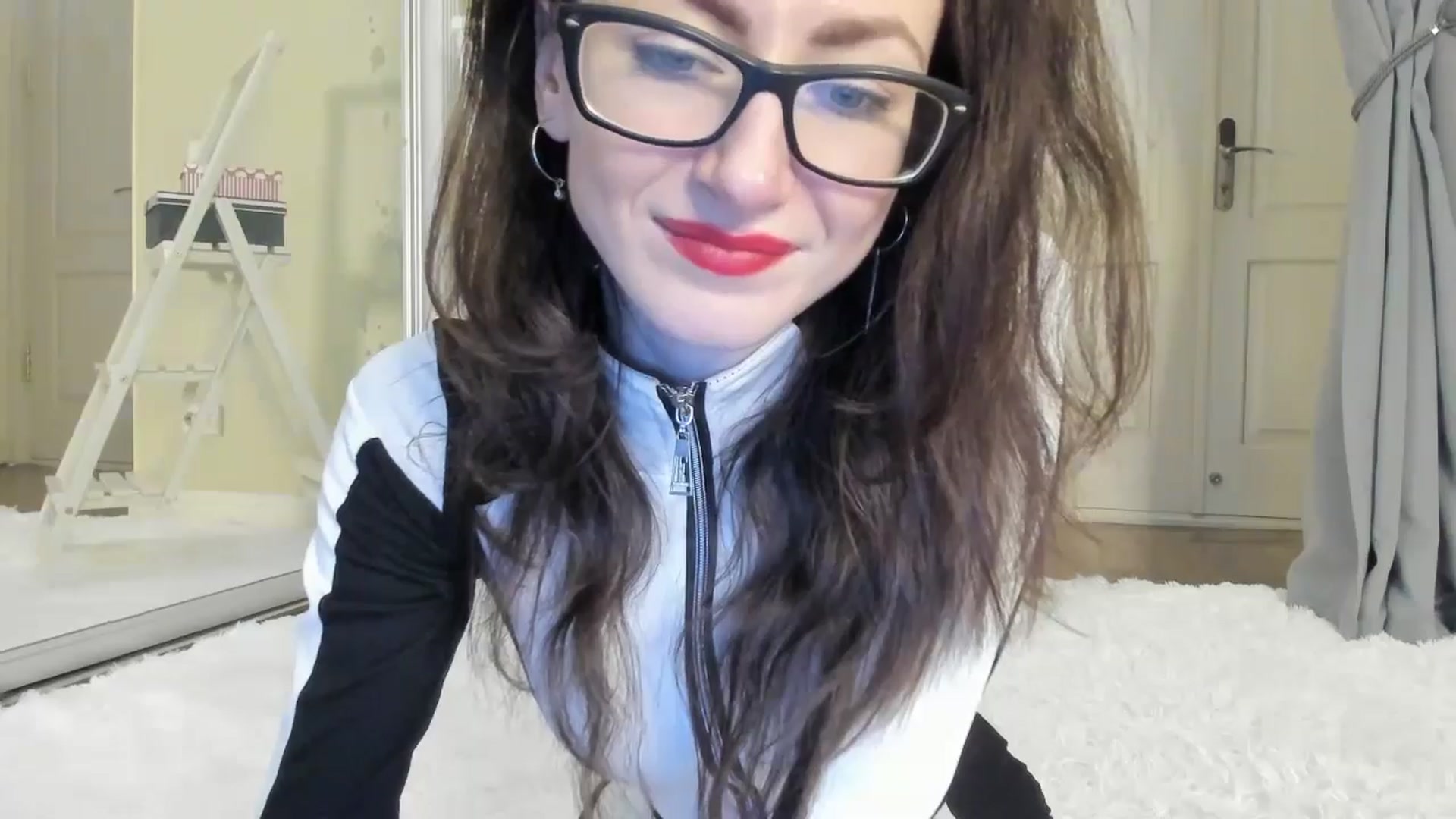 Gallery image thumbnail from Baby_Jewel's myfreecams stream on, 05/24/2024, 12:46 image 10 of 20
