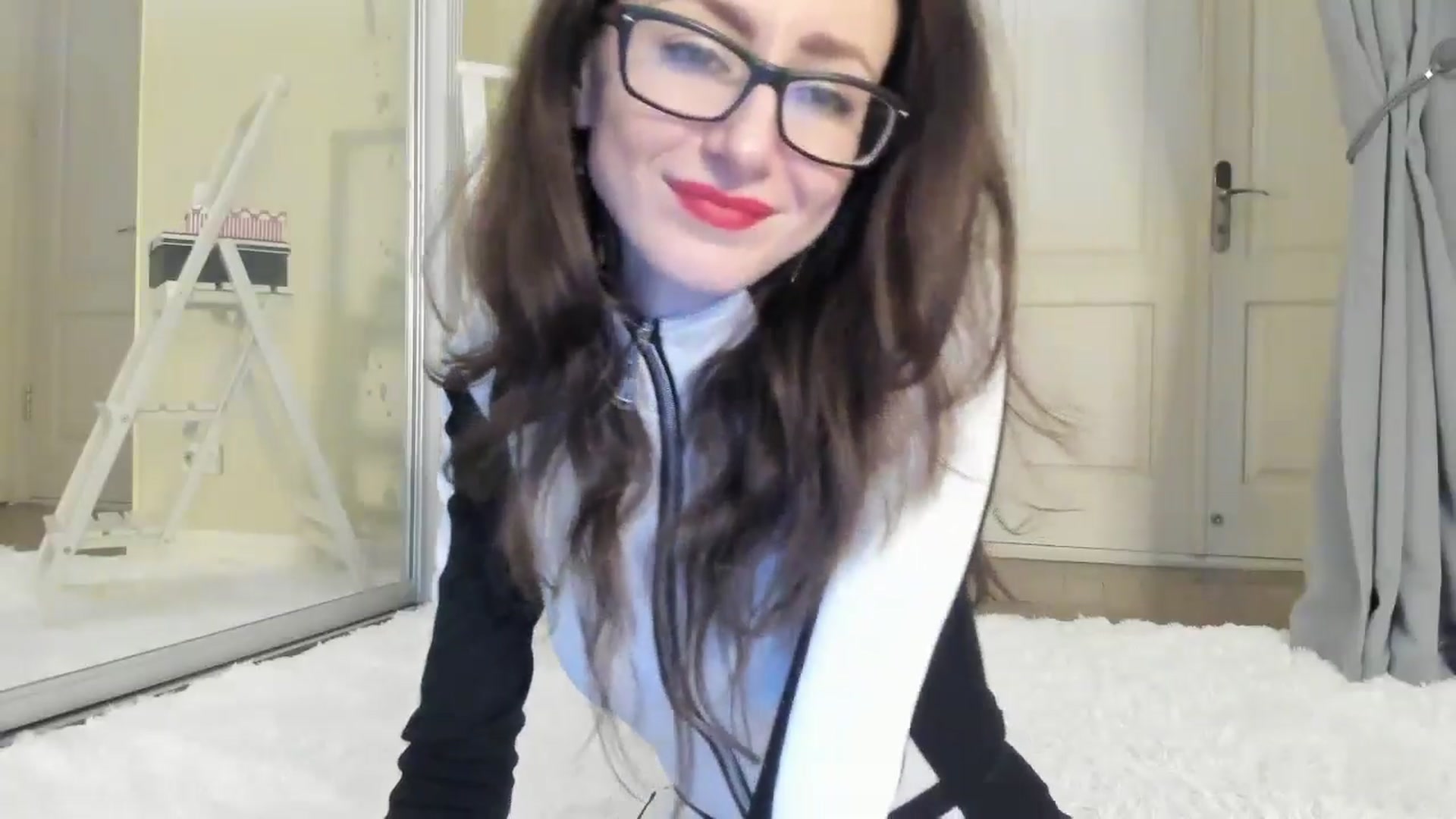 Gallery image thumbnail from Baby_Jewel's myfreecams stream on, 05/24/2024, 12:46 image 4 of 20