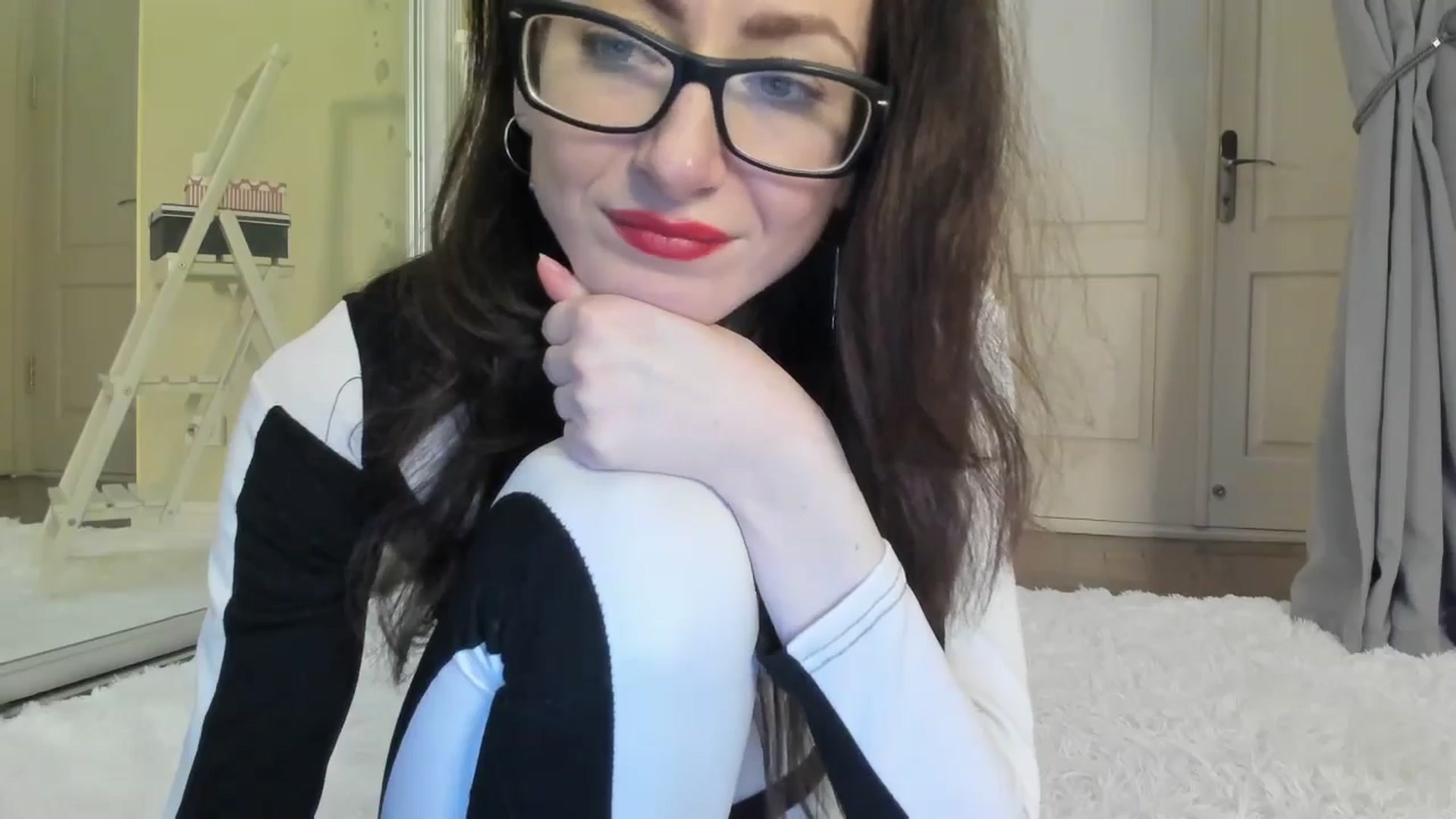 Gallery image thumbnail from Baby_Jewel's myfreecams stream on, 05/24/2024, 12:46 image 18 of 20