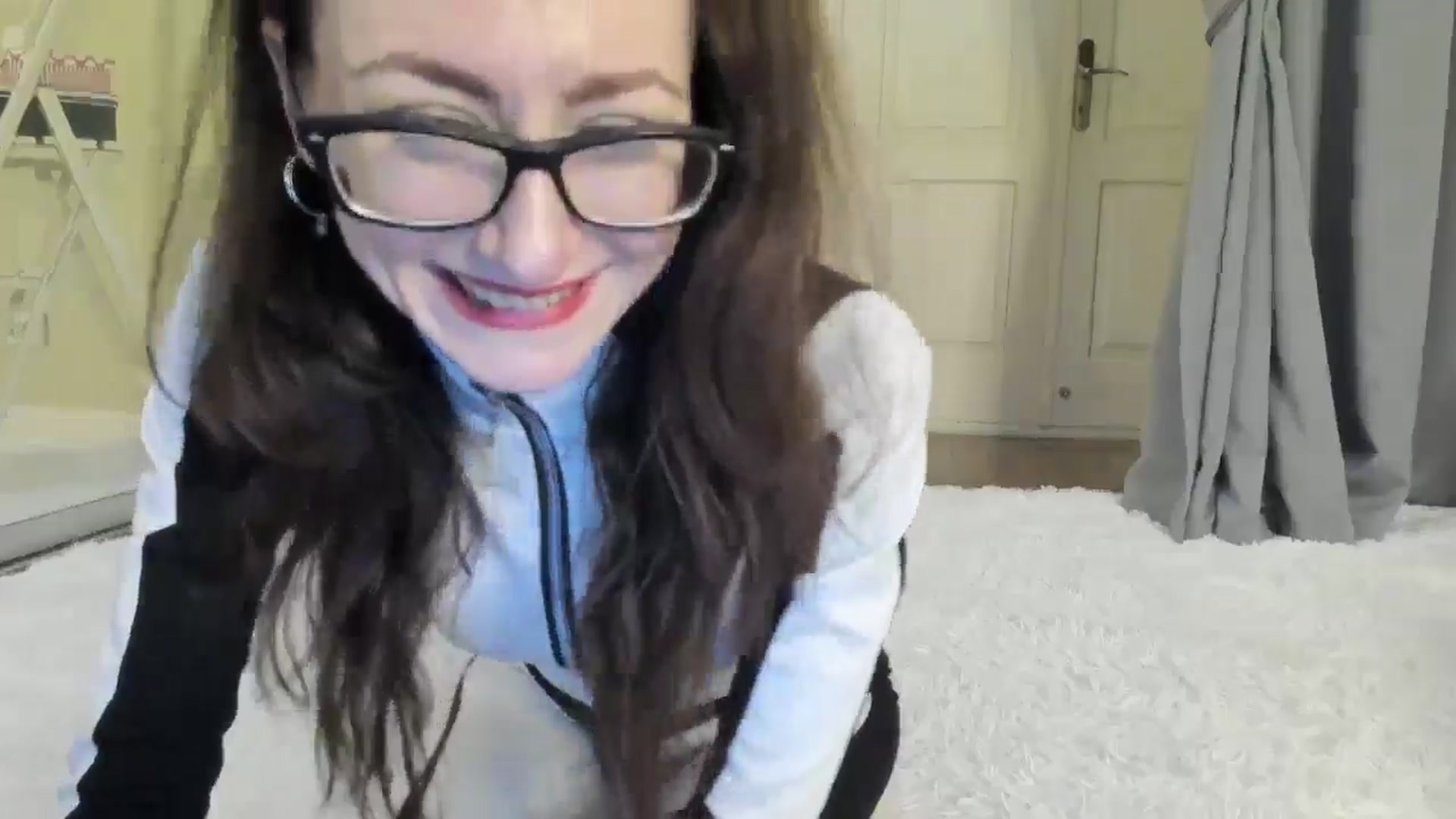 Gallery image thumbnail from Baby_Jewel's myfreecams stream on, 05/24/2024, 14:51 image 6 of 20
