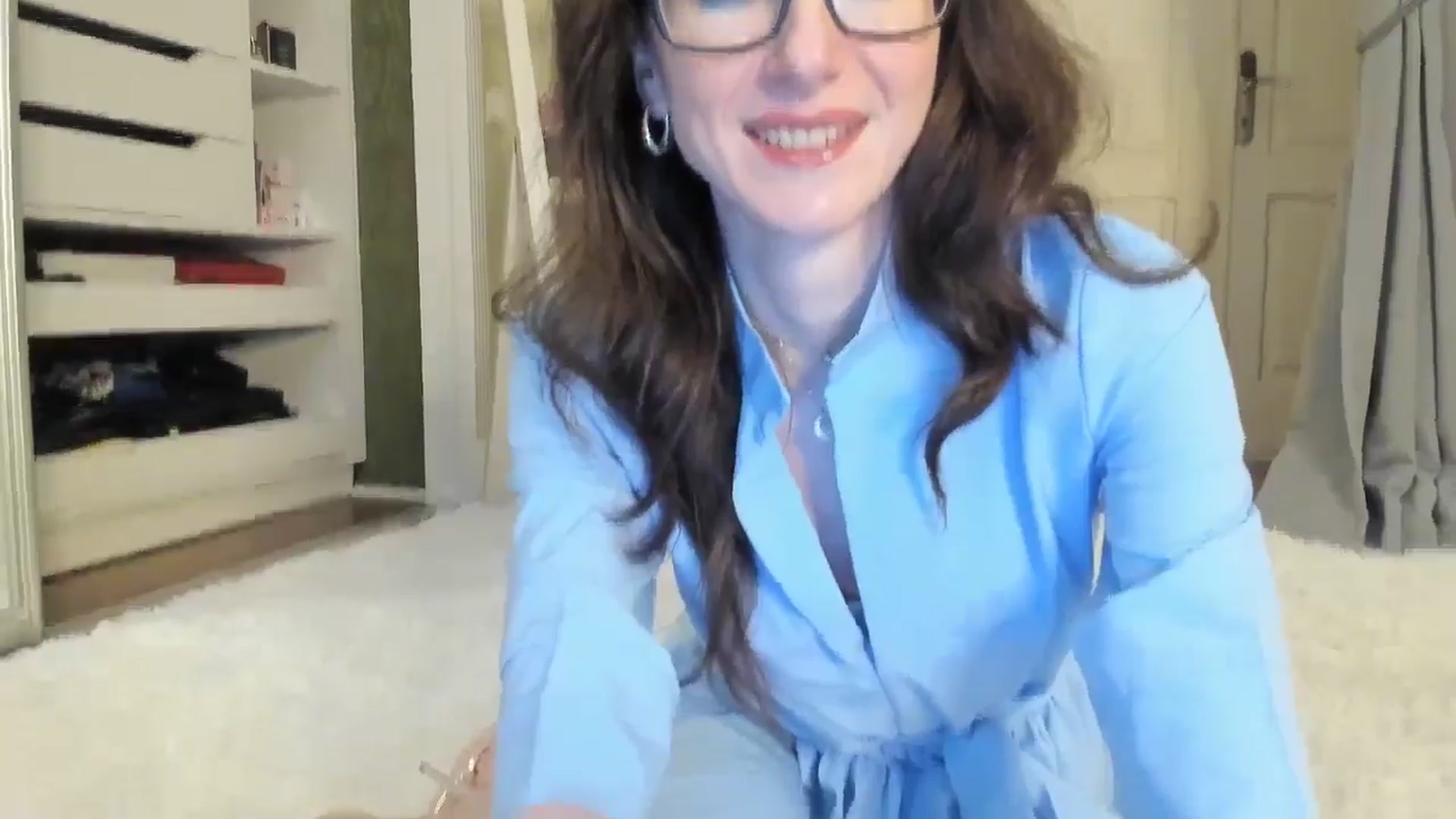 Gallery image thumbnail from Baby_Jewel's myfreecams stream on, 05/25/2024, 08:43 image 4 of 20