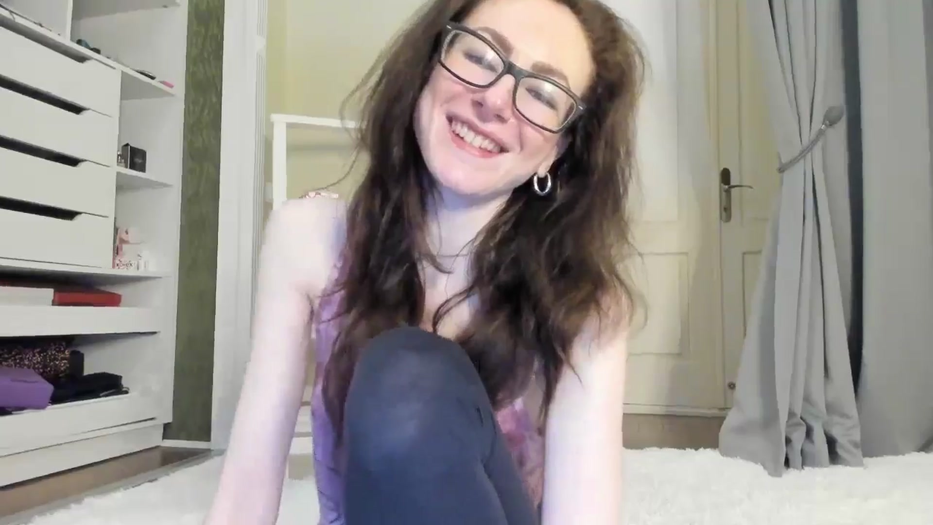 Gallery image thumbnail from Baby_Jewel's myfreecams stream on, 05/27/2024, 09:53 image 6 of 20