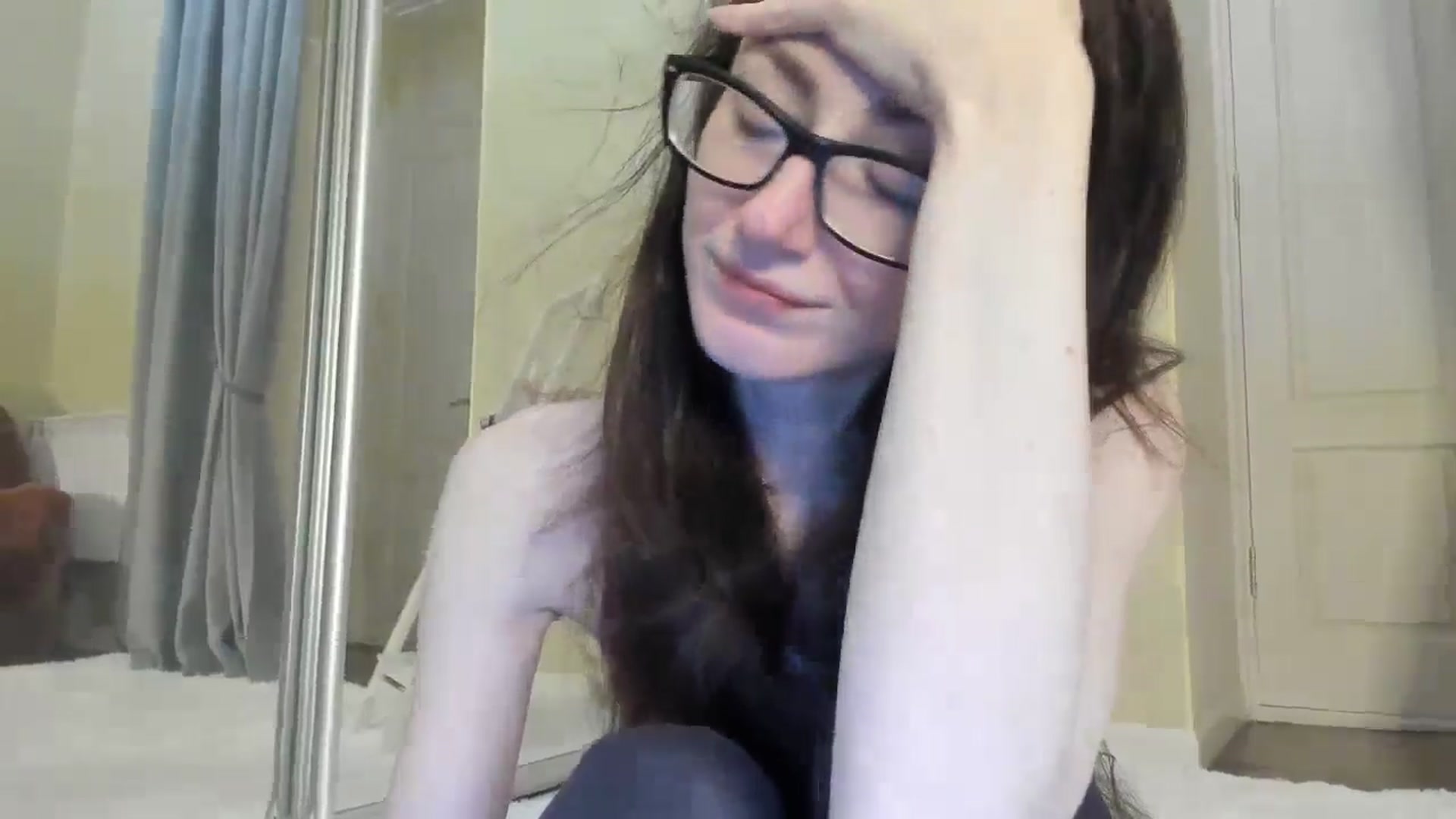 Gallery image thumbnail from Baby_Jewel's myfreecams stream on, 05/27/2024, 11:35 image 6 of 20