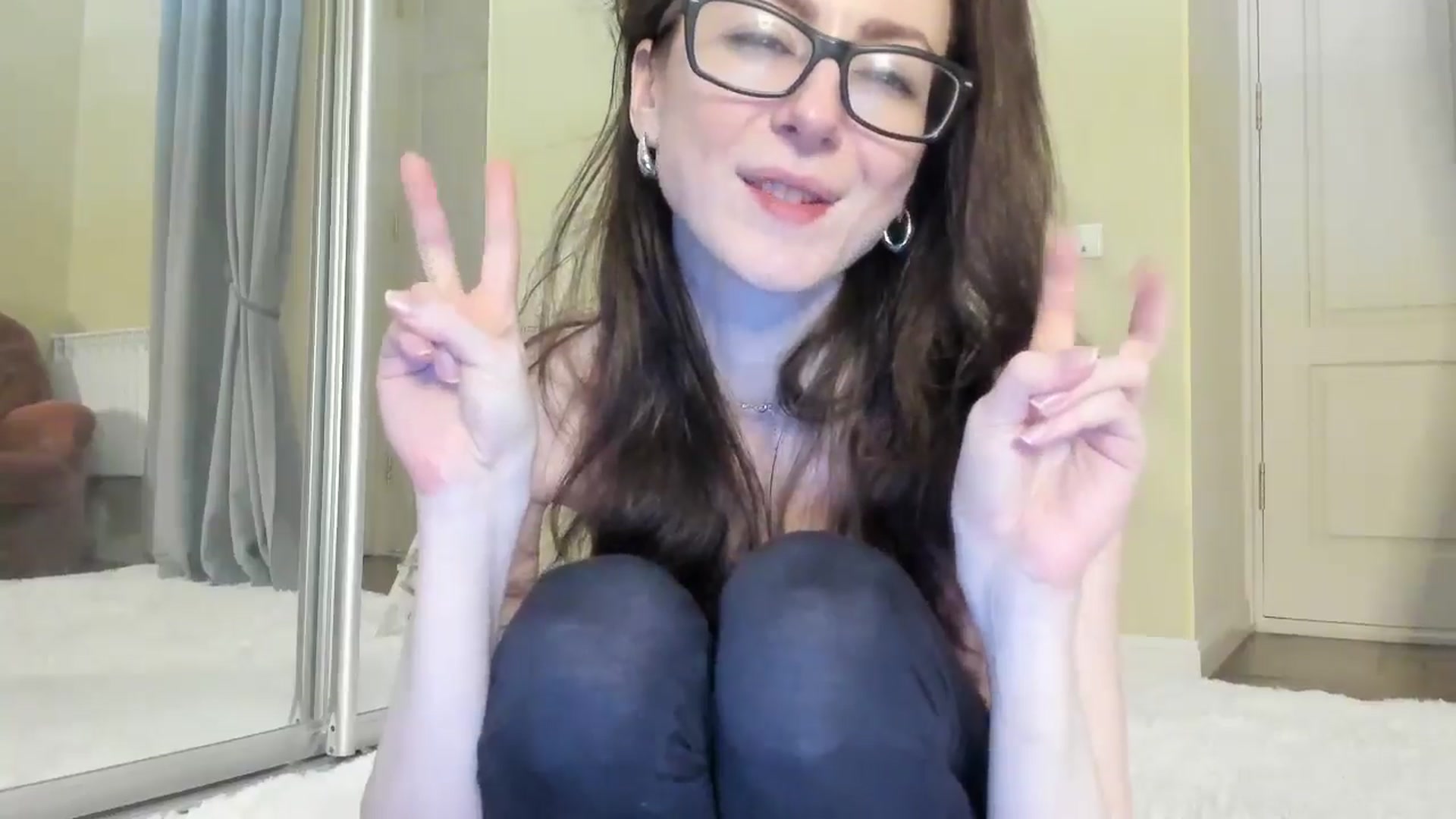 Gallery image thumbnail from Baby_Jewel's myfreecams stream on, 05/27/2024, 11:35 image 19 of 20