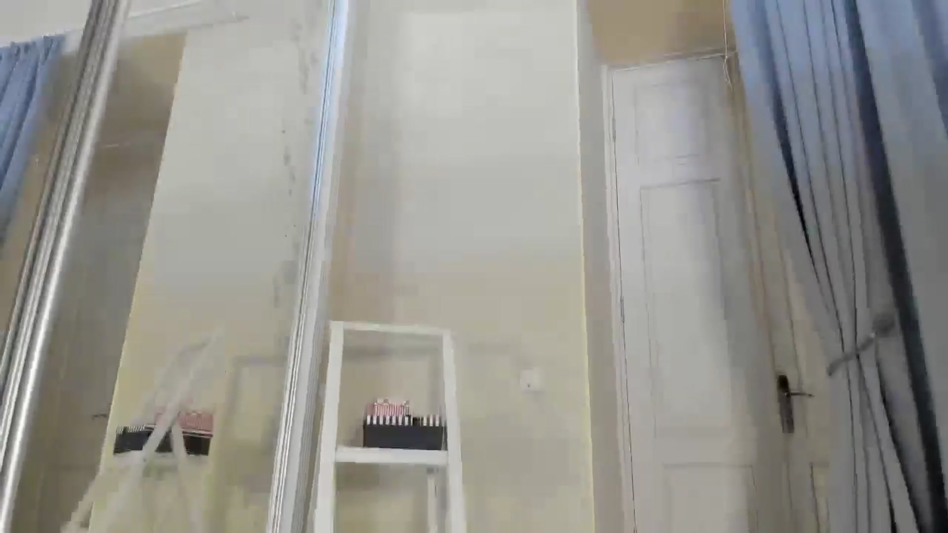 Gallery image thumbnail from Baby_Jewel's myfreecams stream on, 05/27/2024, 12:32 image 8 of 20