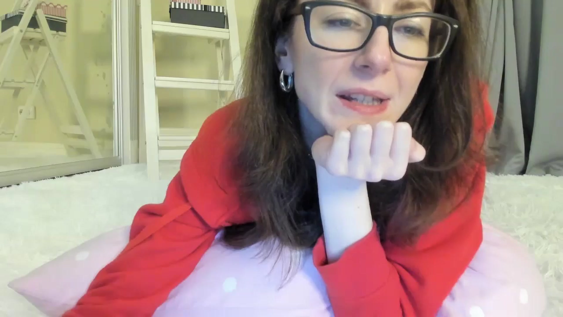 Gallery image thumbnail from Baby_Jewel's myfreecams stream on, 05/27/2024, 12:32 image 17 of 20