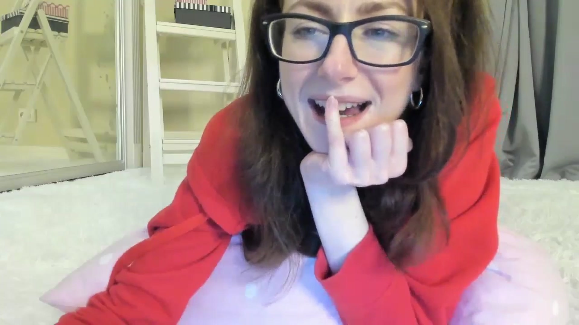 Gallery image thumbnail from Baby_Jewel's myfreecams stream on, 05/27/2024, 12:32 image 20 of 20