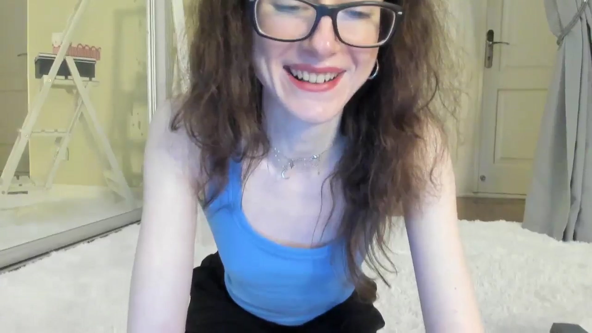 Gallery image thumbnail from Baby_Jewel's myfreecams stream on, 05/31/2024, 10:40 image 17 of 20