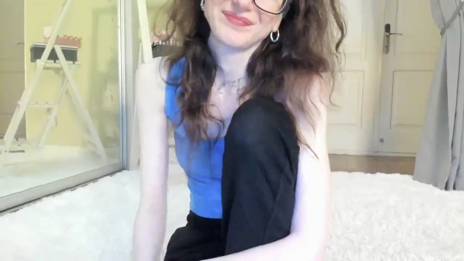 Gallery image thumbnail from Baby_Jewel's myfreecams stream on, 05/31/2024, 10:40 image 15 of 20