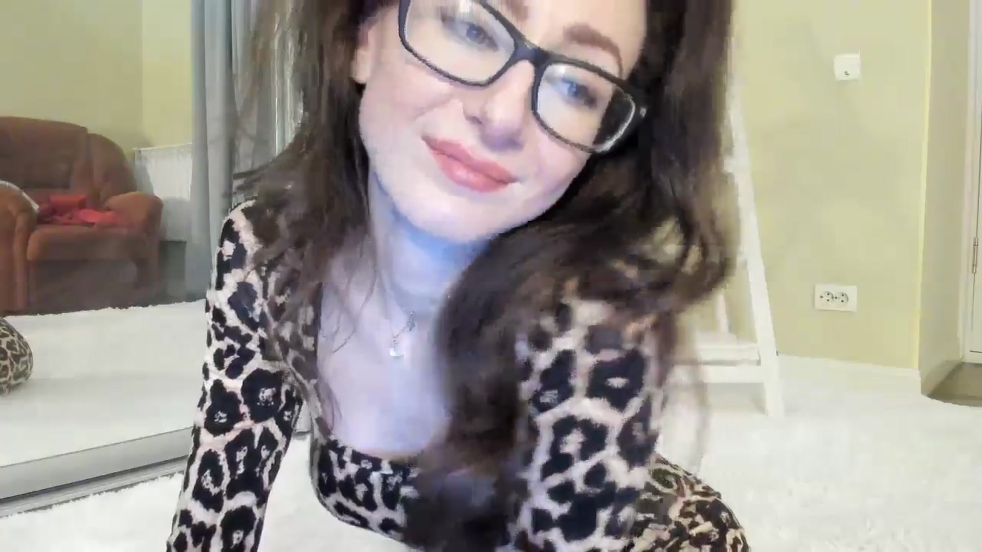 Gallery image thumbnail from Baby_Jewel's myfreecams stream on, 06/01/2024, 10:21 image 17 of 20