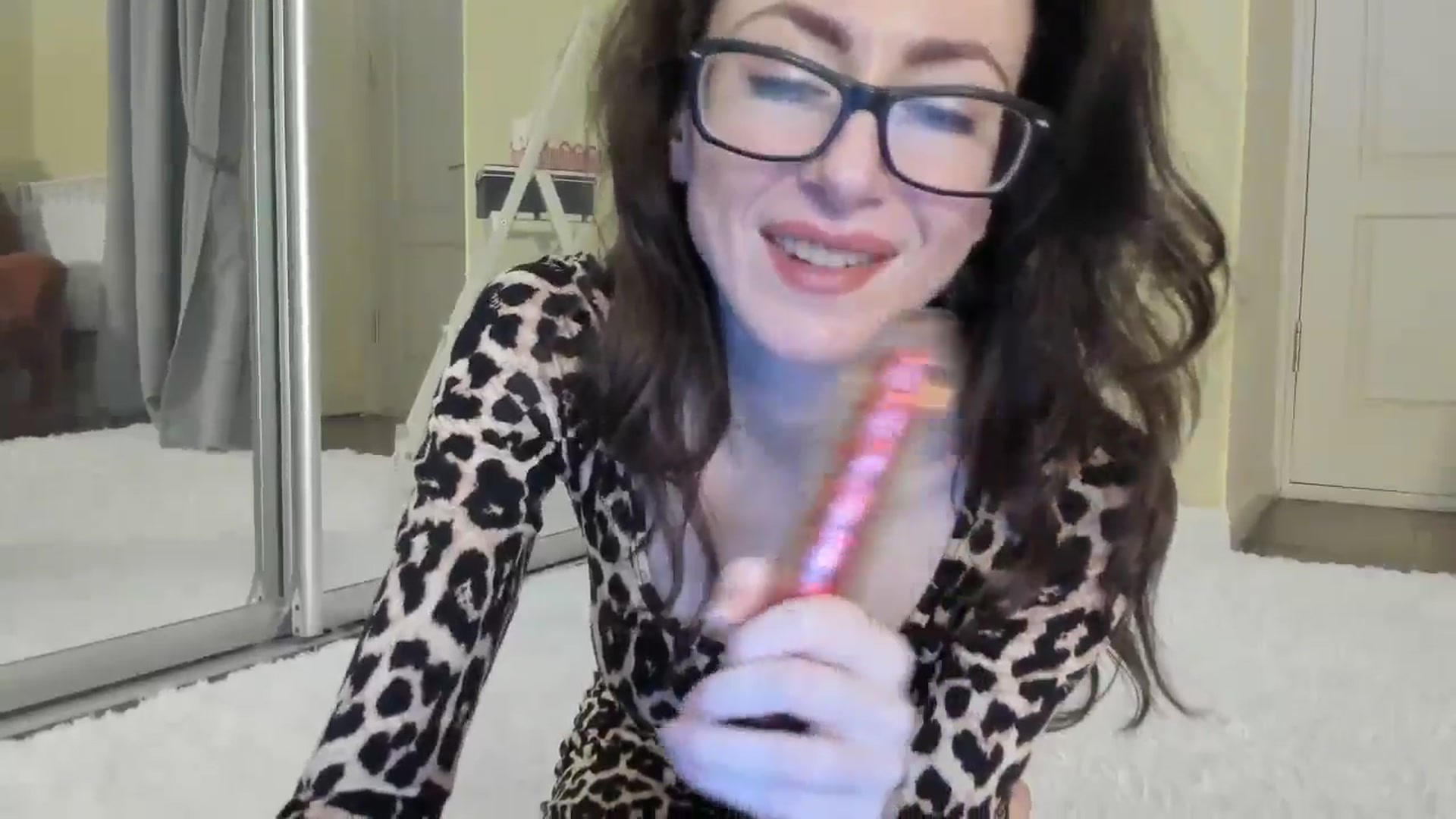 Gallery image thumbnail from Baby_Jewel's myfreecams stream on, 06/01/2024, 13:39 image 13 of 20