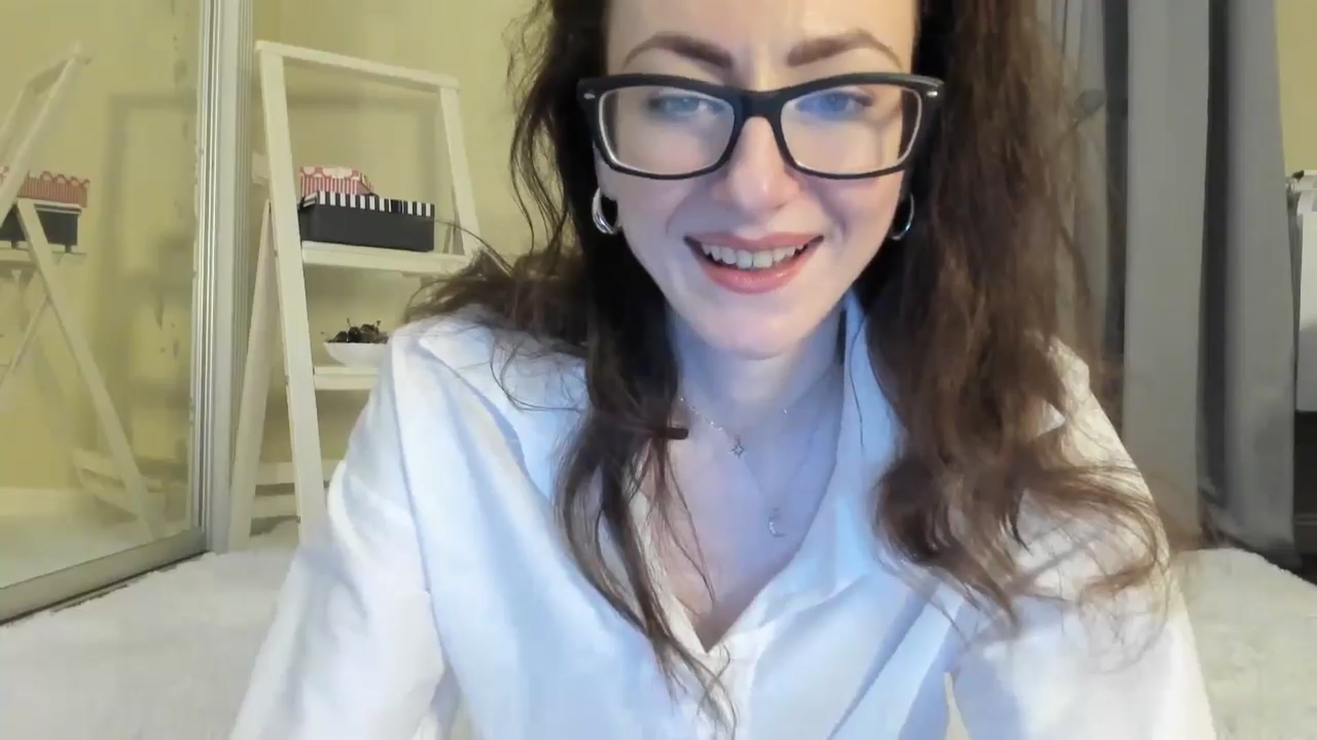 Gallery image thumbnail from Baby_Jewel's myfreecams stream on, 06/02/2024, 09:51 image 5 of 20