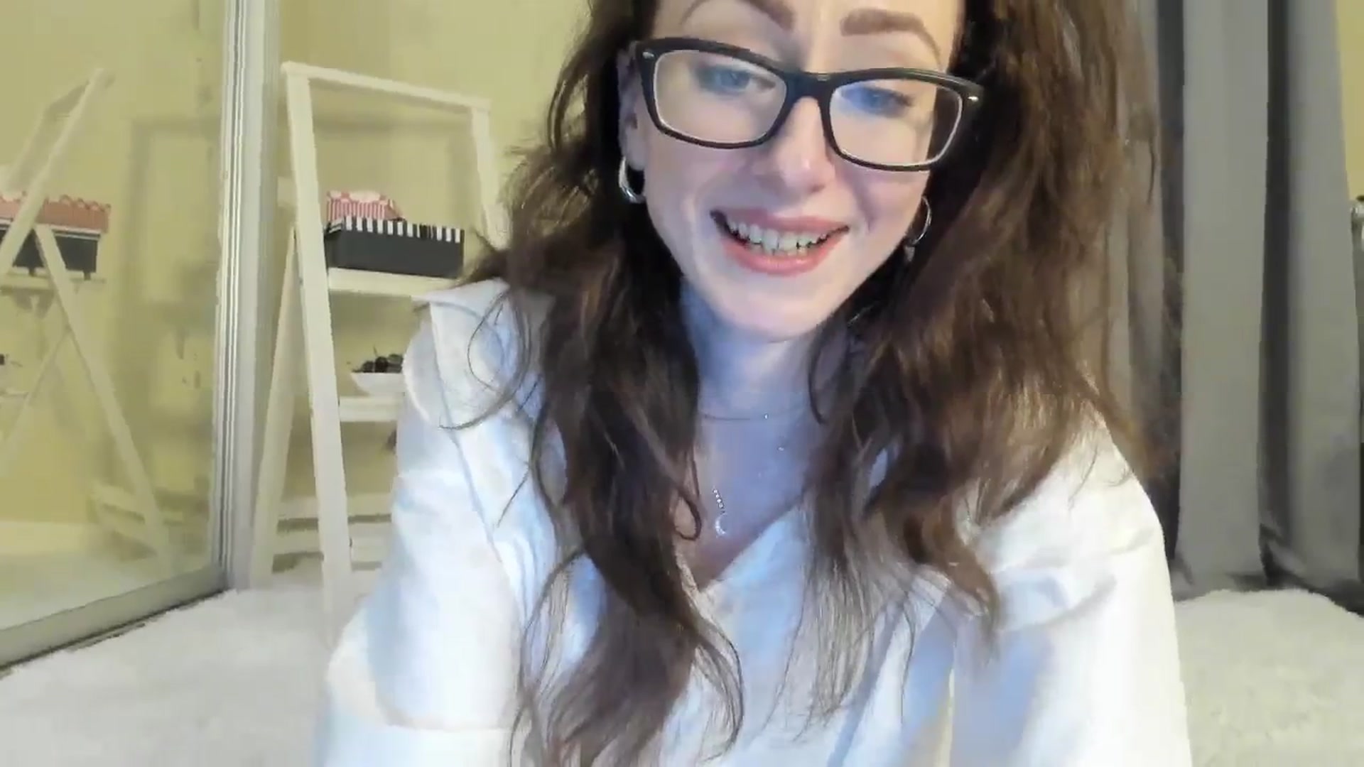 Gallery image thumbnail from Baby_Jewel's myfreecams stream on, 06/02/2024, 09:51 image 12 of 20