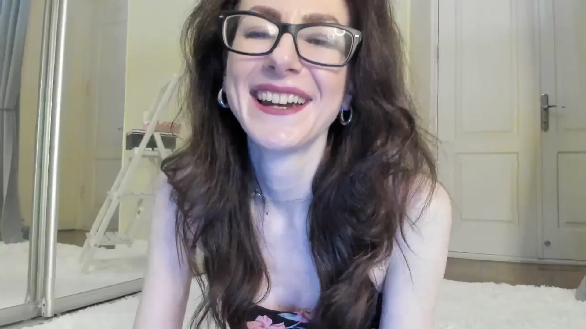 Gallery image thumbnail from Baby_Jewel's myfreecams stream on, 06/03/2024, 11:19 image 11 of 20