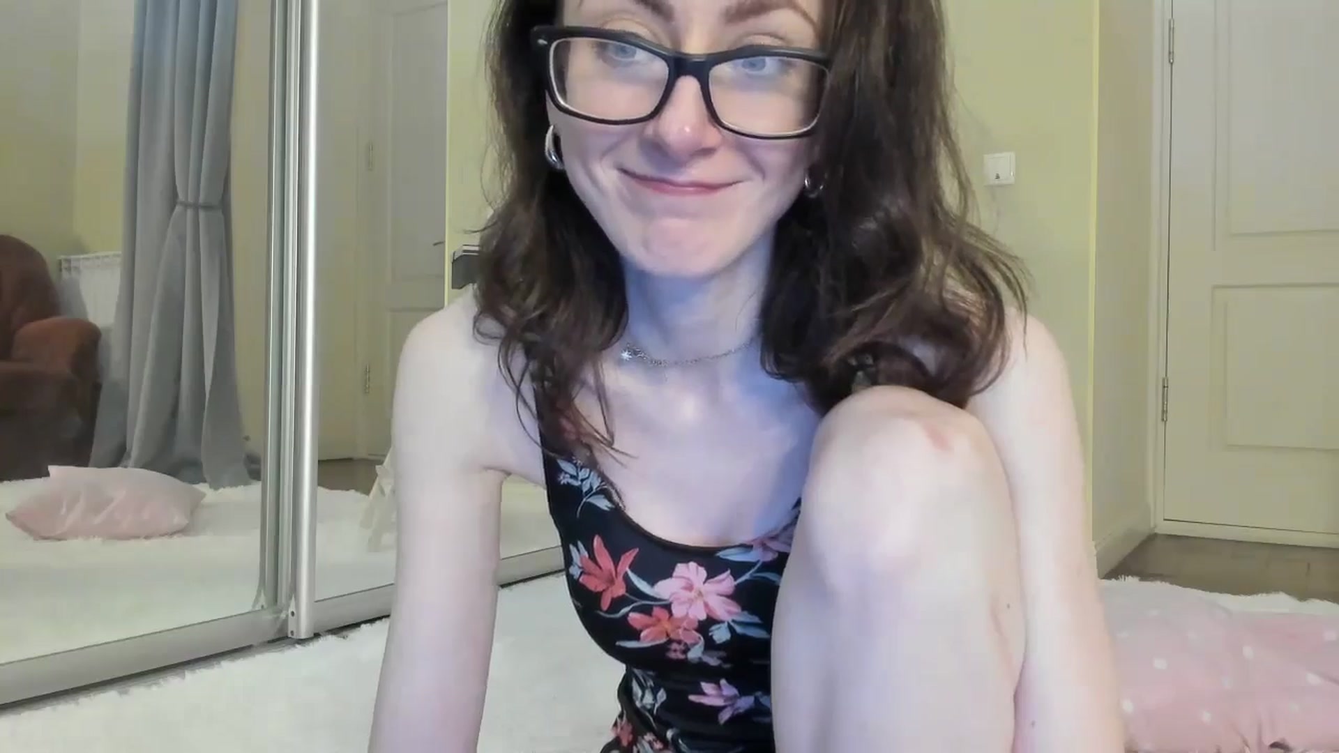 Gallery image thumbnail from Baby_Jewel's myfreecams stream on, 06/03/2024, 14:03 image 9 of 20