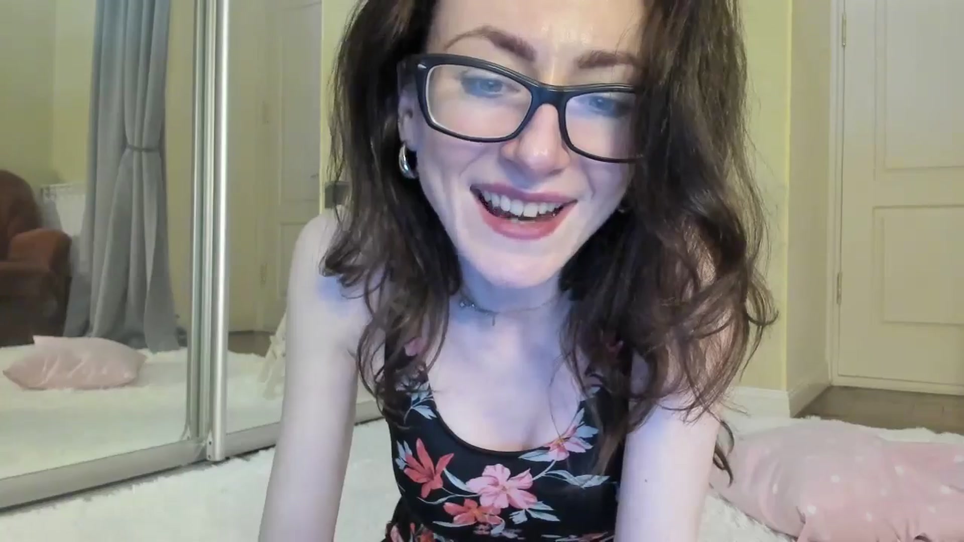 Gallery image thumbnail from Baby_Jewel's myfreecams stream on, 06/03/2024, 14:03 image 2 of 20