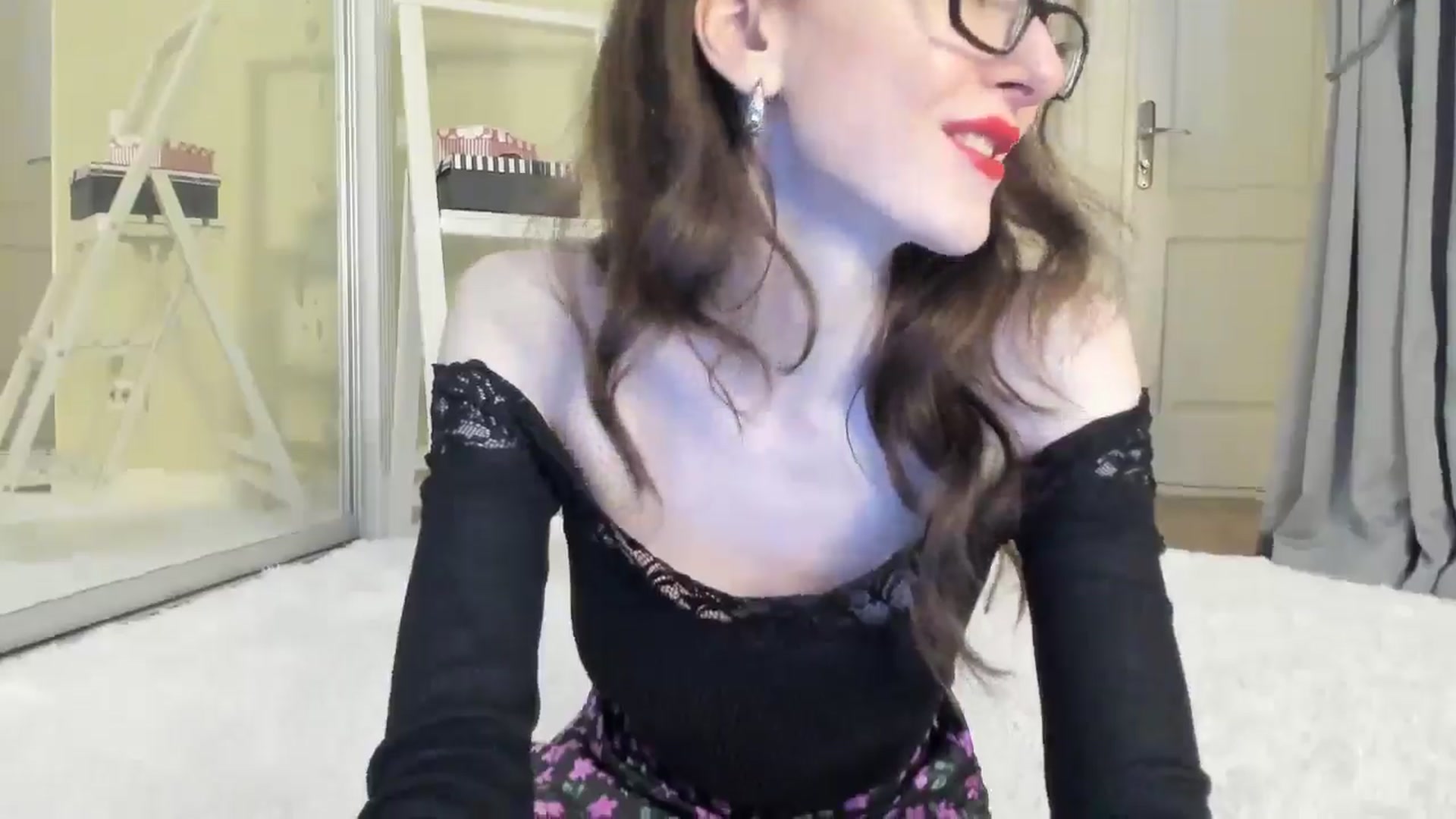 Gallery image thumbnail from Baby_Jewel's myfreecams stream on, 06/09/2024, 09:41 image 3 of 20