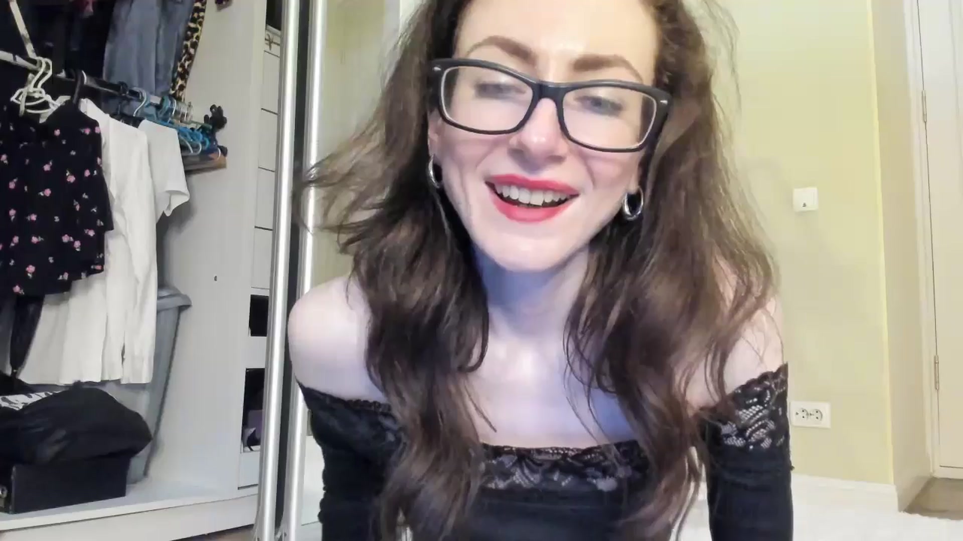 Gallery image thumbnail from Baby_Jewel's myfreecams stream on, 06/09/2024, 14:03 image 8 of 20