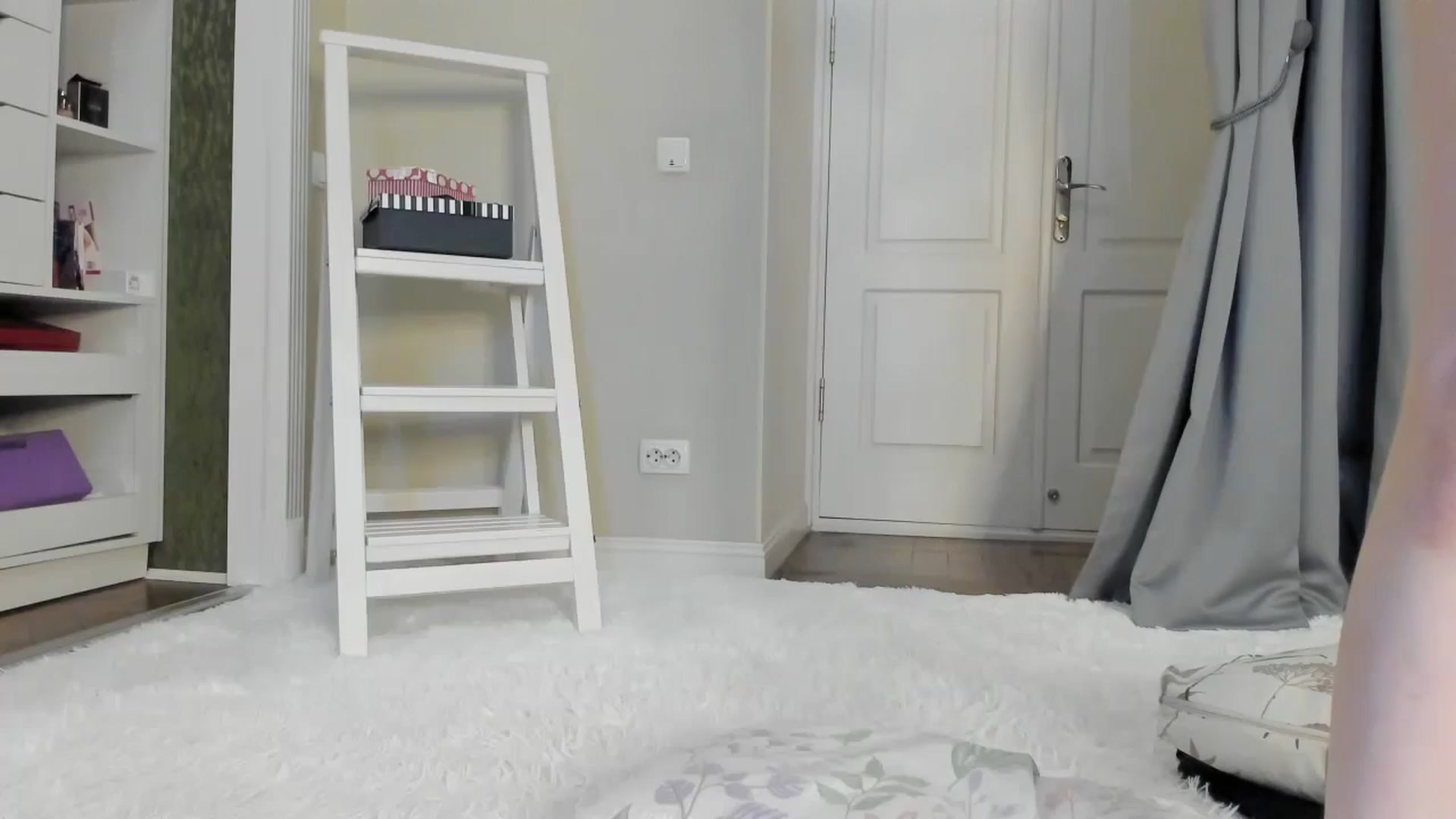 Gallery image thumbnail from Baby_Jewel's myfreecams stream on, 06/10/2024, 08:44 image 1 of 20