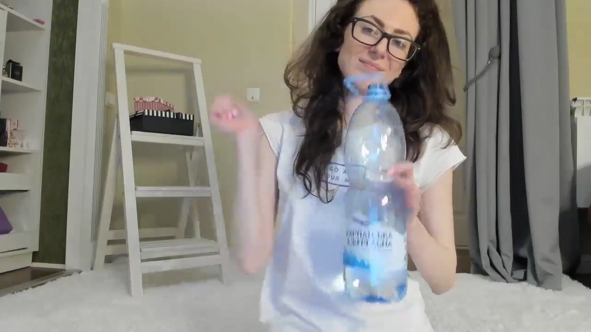 Gallery image thumbnail from Baby_Jewel's myfreecams stream on, 06/13/2024, 11:22 image 14 of 20