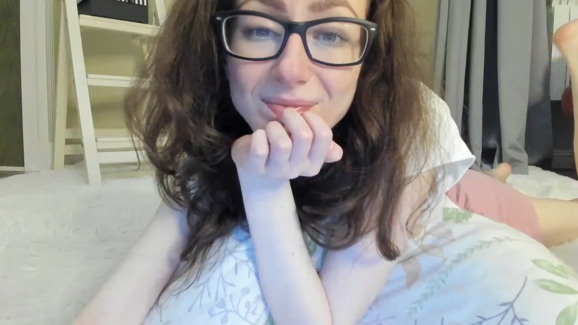 Gallery image thumbnail from Baby_Jewel's myfreecams stream on, 06/13/2024, 12:45 image 20 of 20