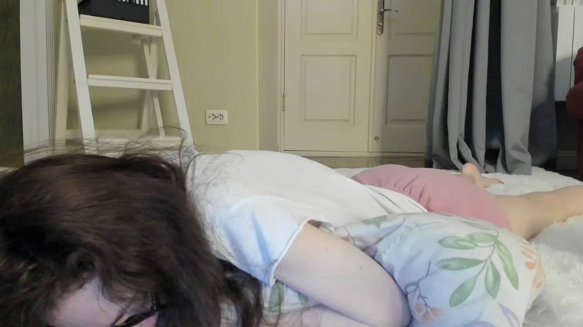 Gallery image thumbnail from Baby_Jewel's myfreecams stream on, 06/13/2024, 12:45 image 11 of 20