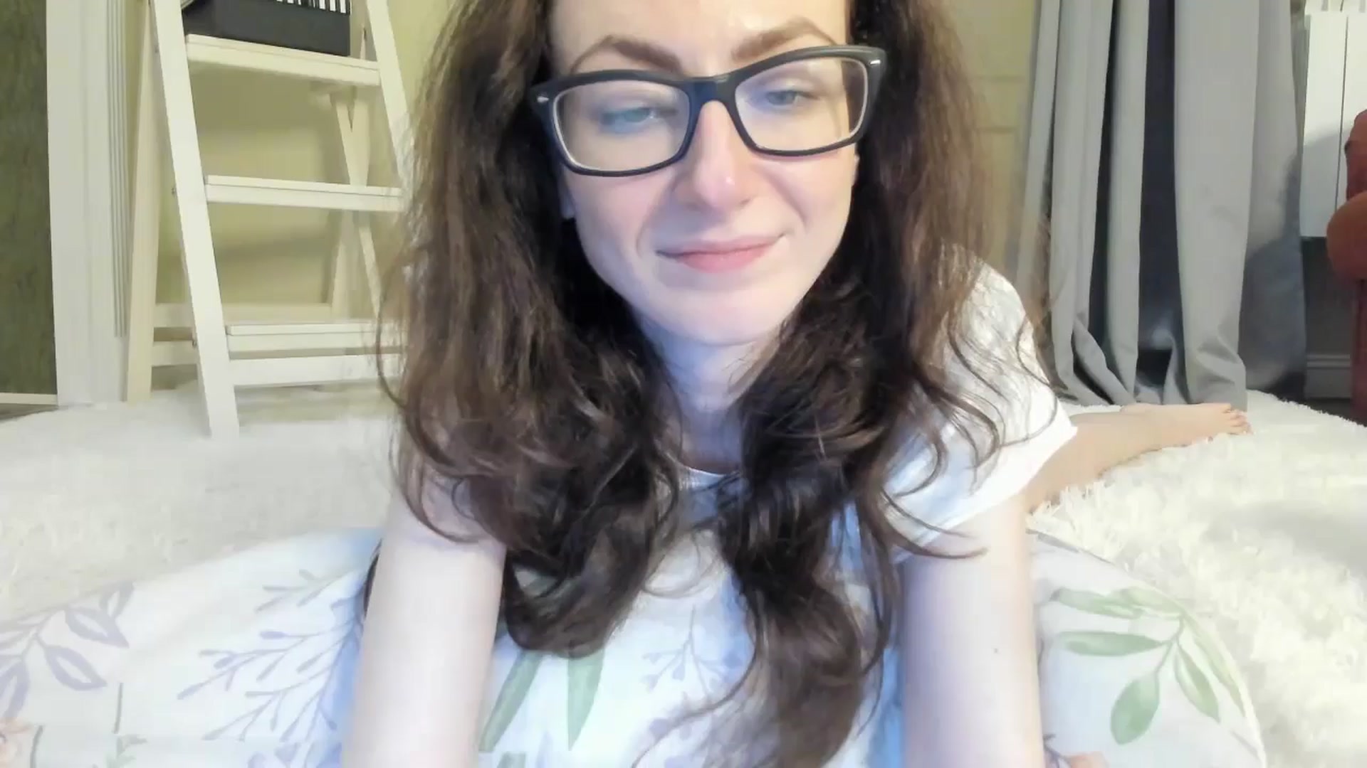 Gallery image thumbnail from Baby_Jewel's myfreecams stream on, 06/13/2024, 12:45 image 9 of 20