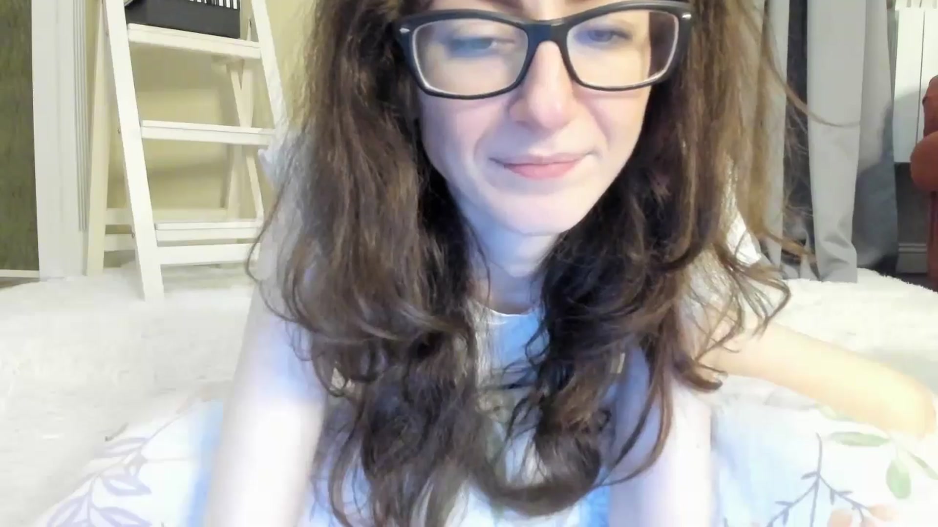 Gallery image thumbnail from Baby_Jewel's myfreecams stream on, 06/13/2024, 12:45 image 6 of 20
