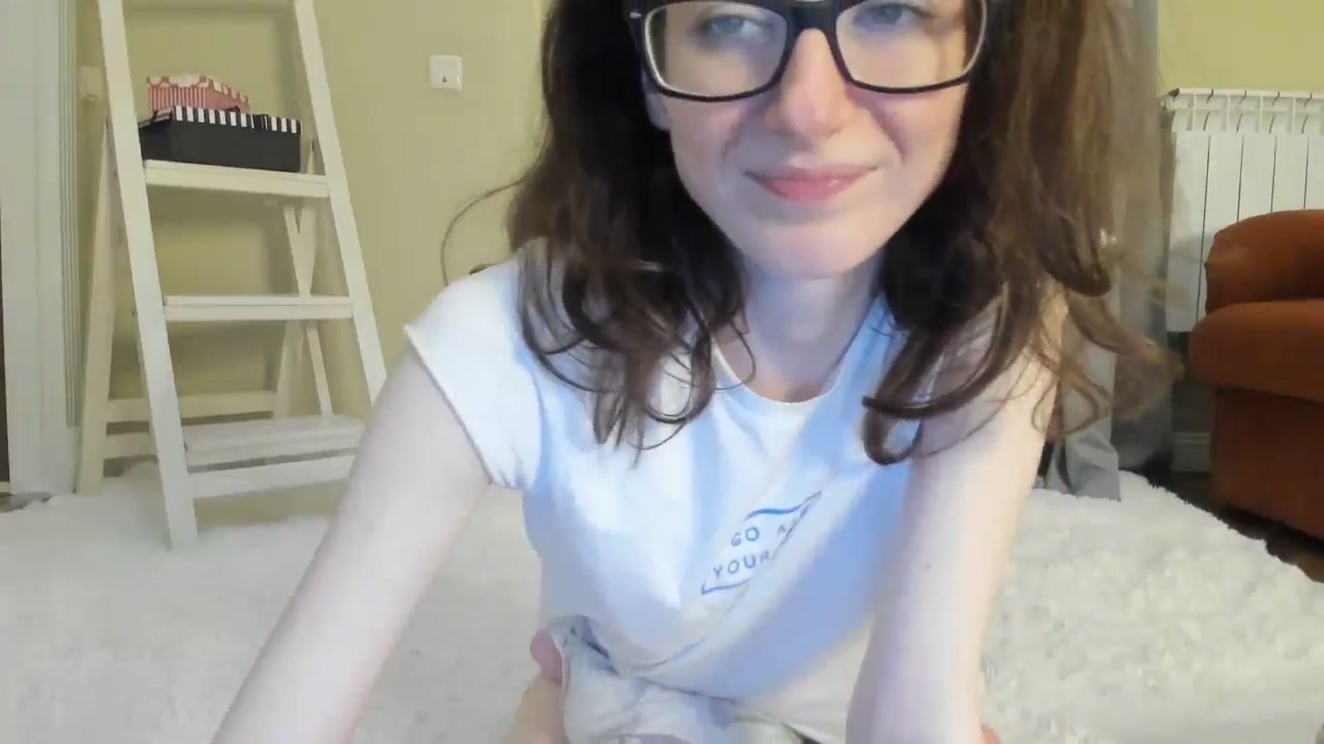 Gallery image thumbnail from Baby_Jewel's myfreecams stream on, 06/13/2024, 13:28 image 15 of 20