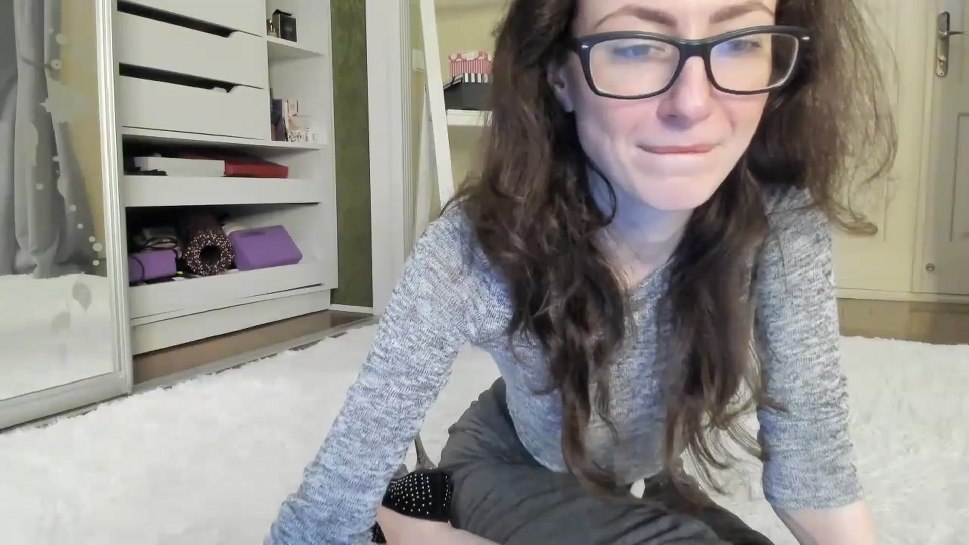 Gallery image thumbnail from Baby_Jewel's myfreecams stream on, 06/14/2024, 09:11 image 13 of 20