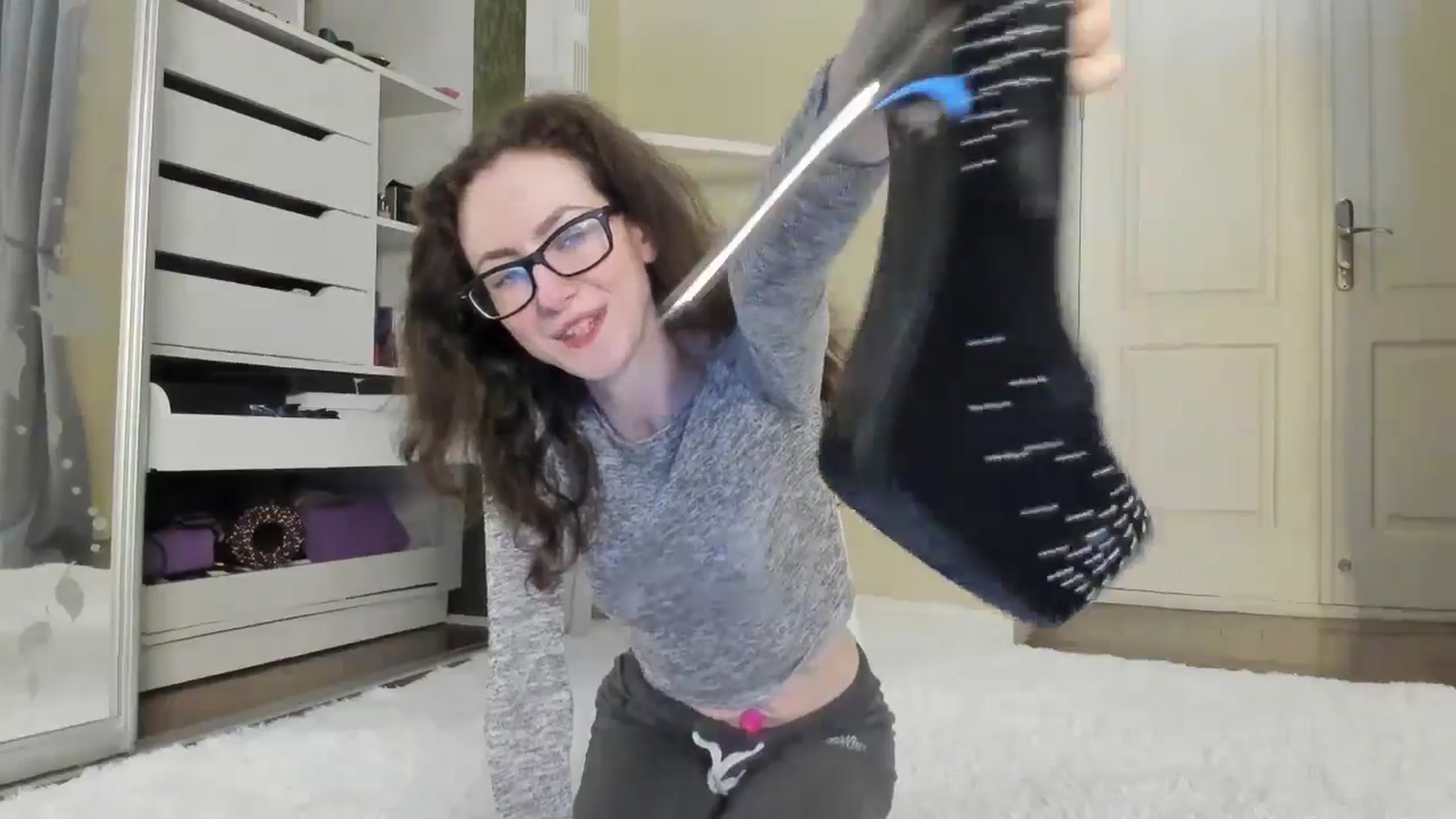 Gallery image thumbnail from Baby_Jewel's myfreecams stream on, 06/14/2024, 09:11 image 7 of 20