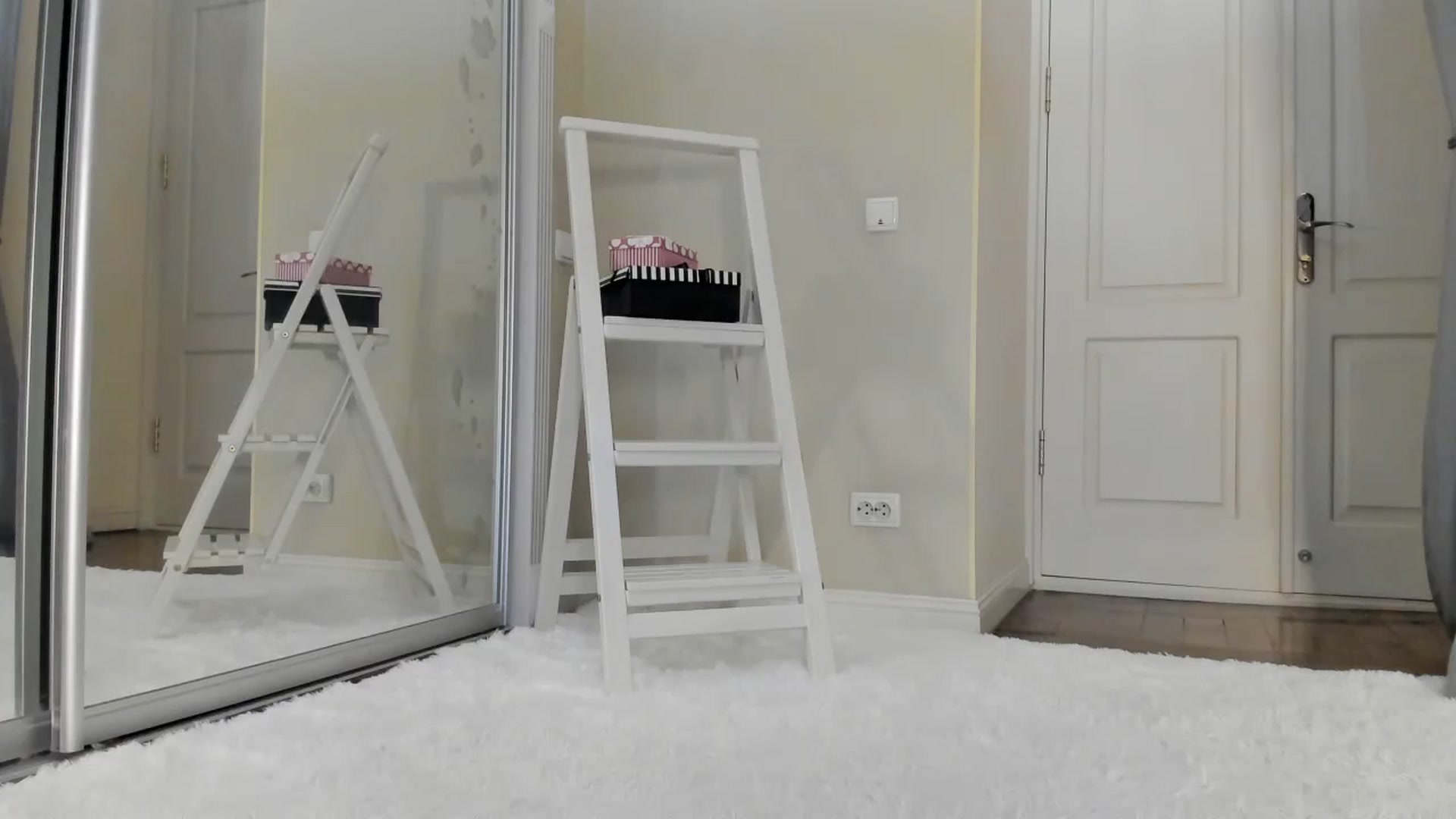 Gallery image thumbnail from Baby_Jewel's myfreecams stream on, 06/14/2024, 11:03 image 2 of 20