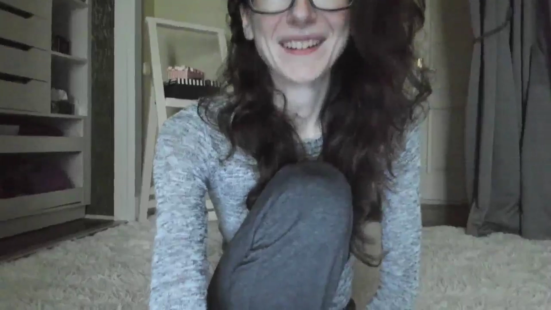 Gallery image thumbnail from Baby_Jewel's myfreecams stream on, 06/14/2024, 13:51 image 7 of 20