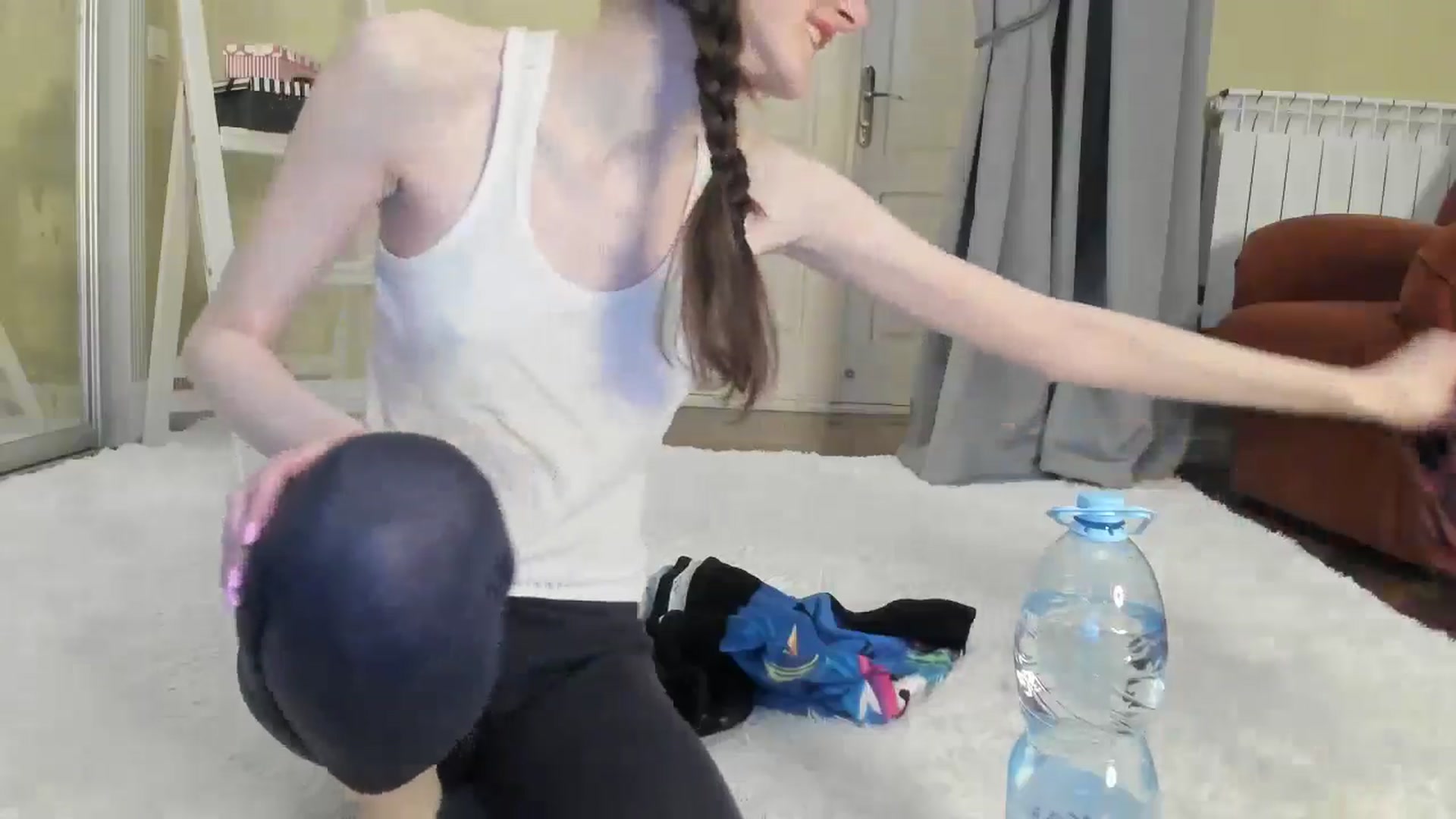 Gallery image thumbnail from Baby_Jewel's myfreecams stream on, 06/15/2024, 10:32 image 3 of 20