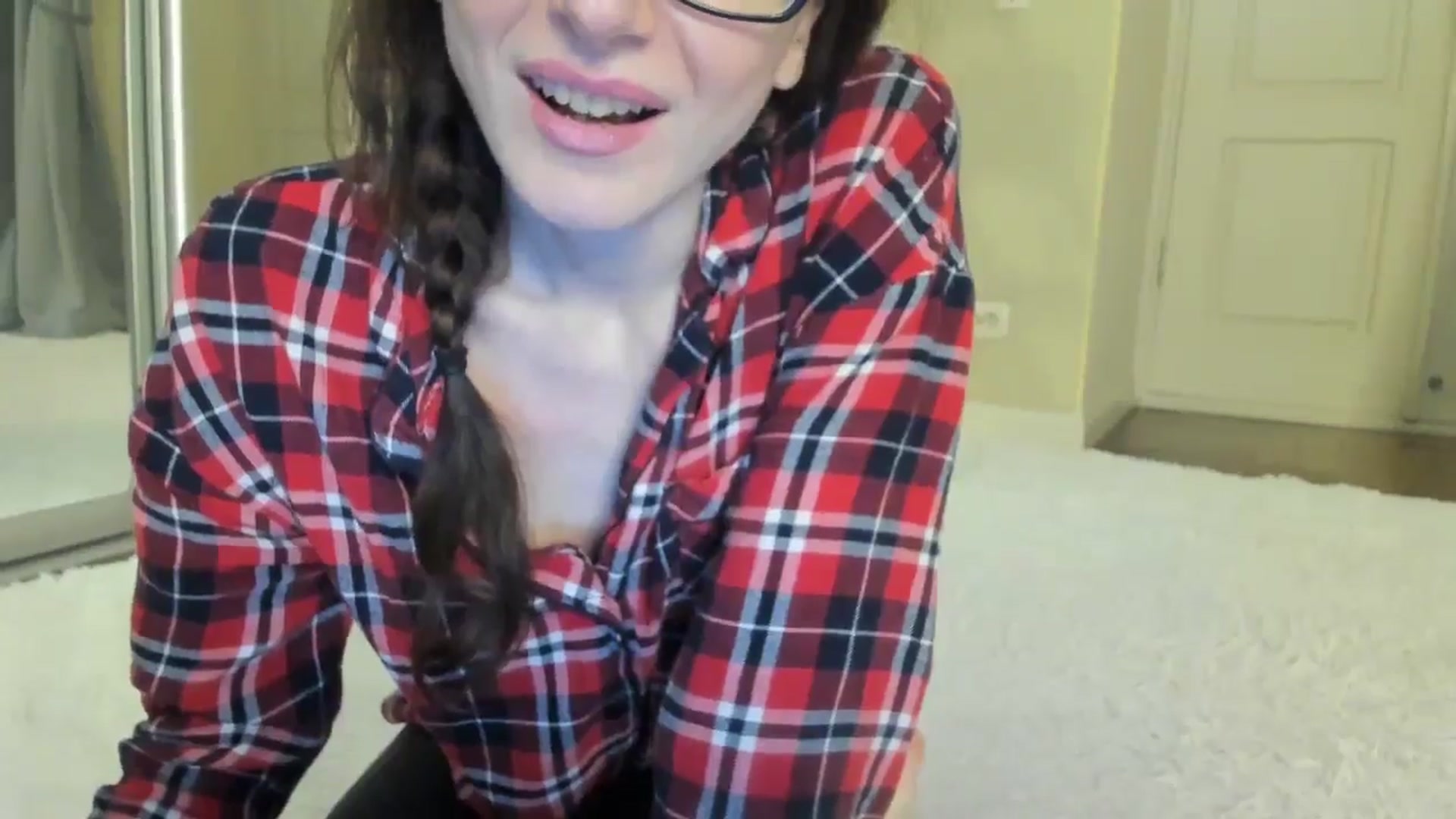 Gallery image thumbnail from Baby_Jewel's myfreecams stream on, 06/15/2024, 14:04 image 17 of 20