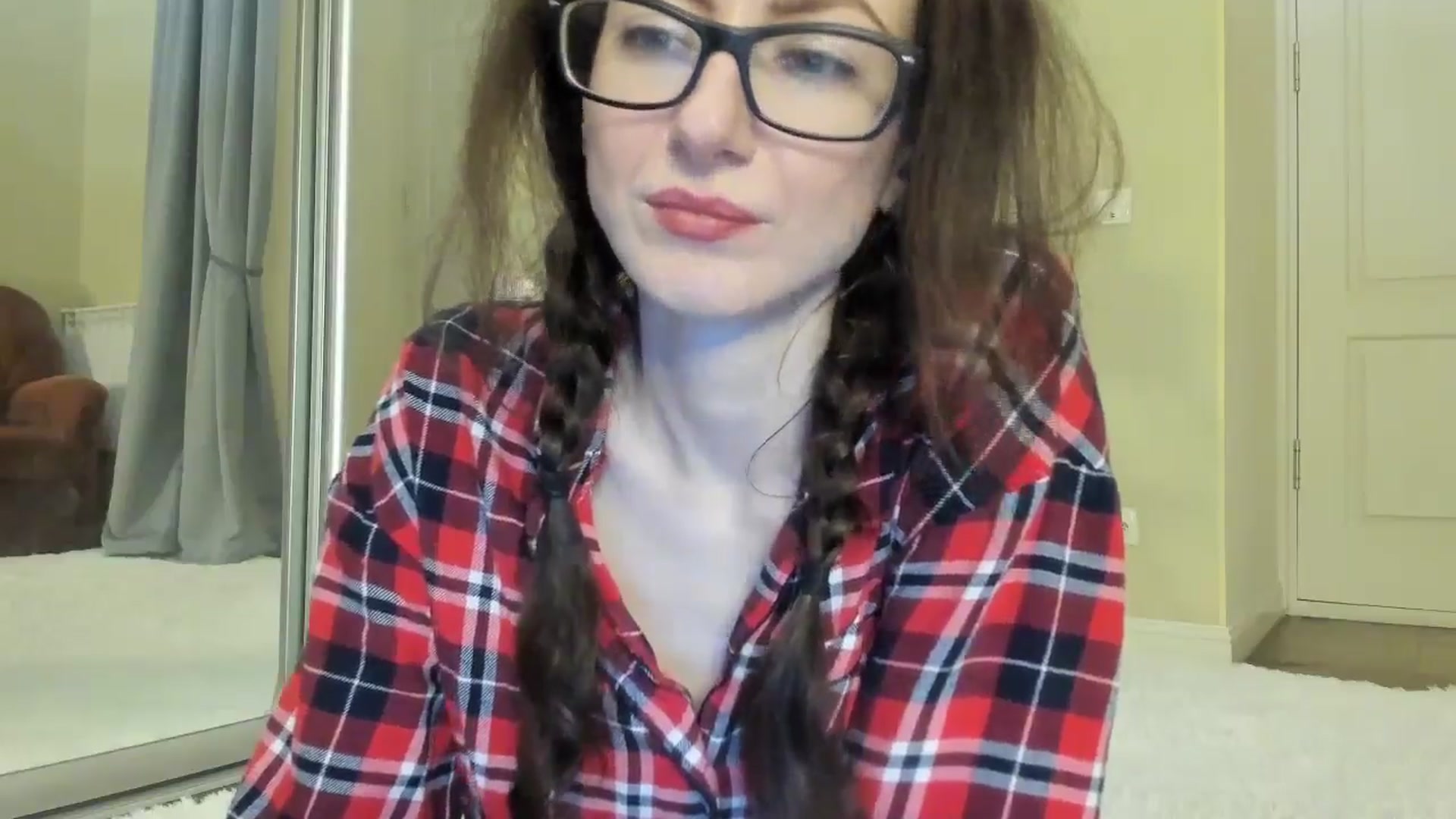 Gallery image thumbnail from Baby_Jewel's myfreecams stream on, 06/15/2024, 14:04 image 9 of 20