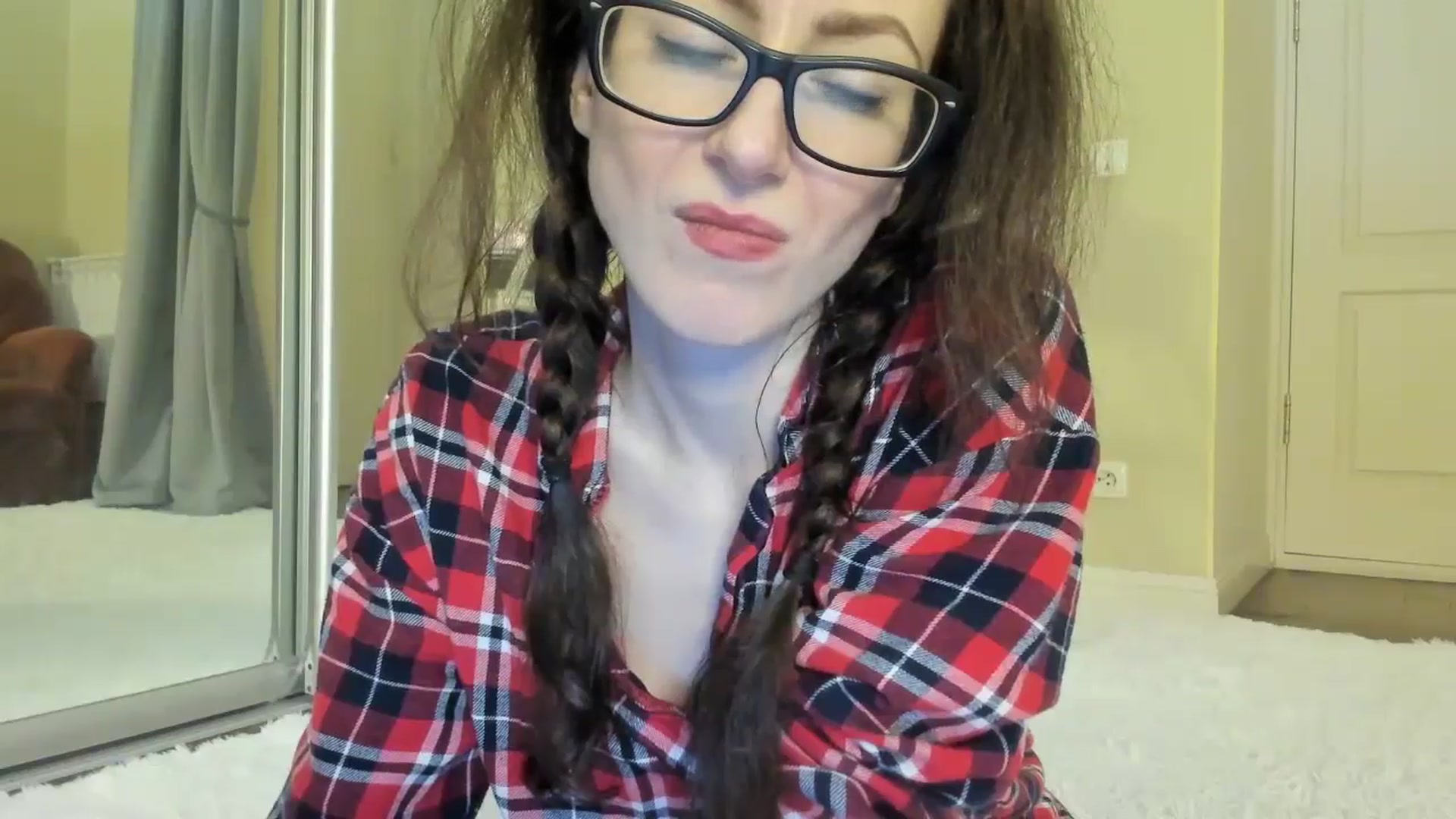 Gallery image thumbnail from Baby_Jewel's myfreecams stream on, 06/15/2024, 14:04 image 8 of 20