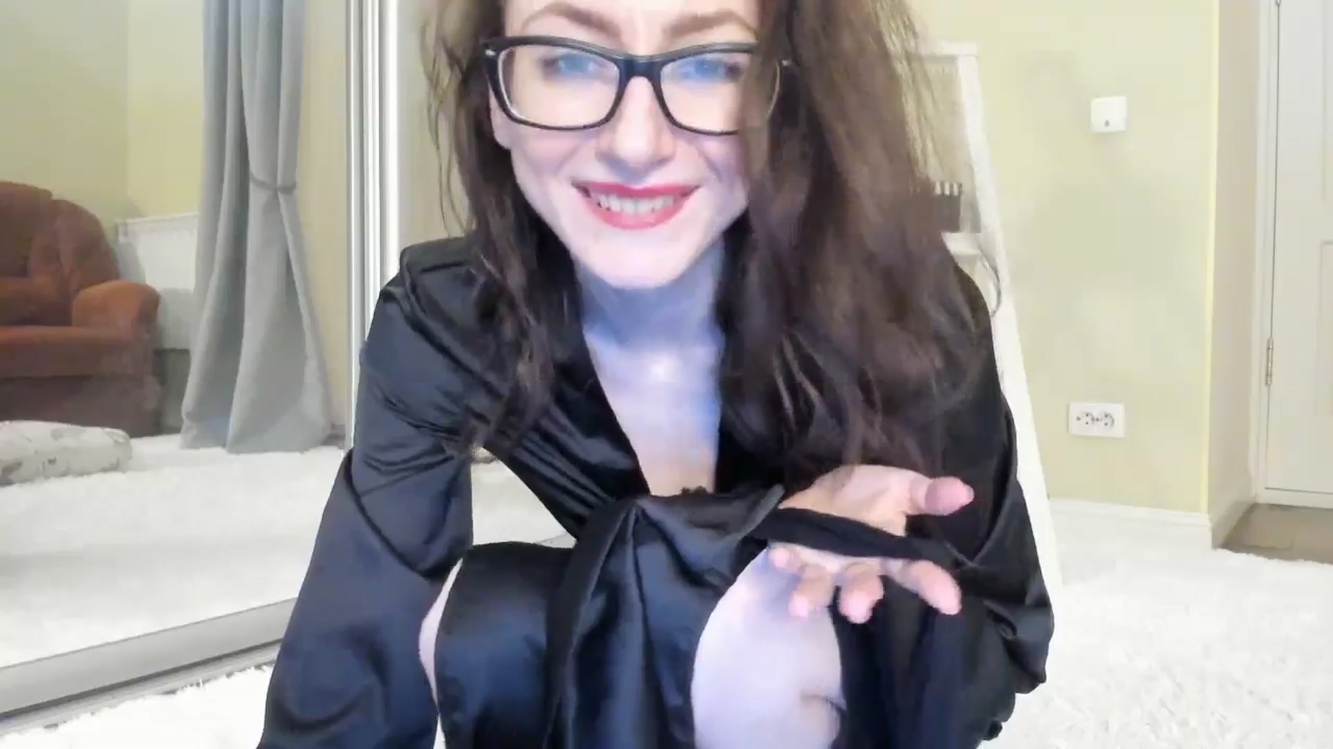 Gallery image thumbnail from Baby_Jewel's myfreecams stream on, 06/16/2024, 14:05 image 11 of 20