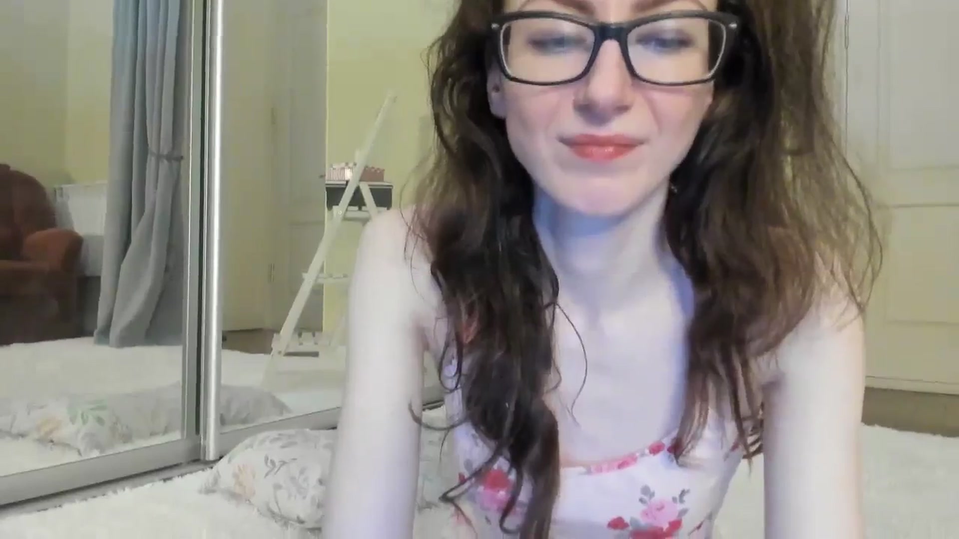 Gallery image thumbnail from Baby_Jewel's myfreecams stream on, 06/17/2024, 11:49 image 11 of 20