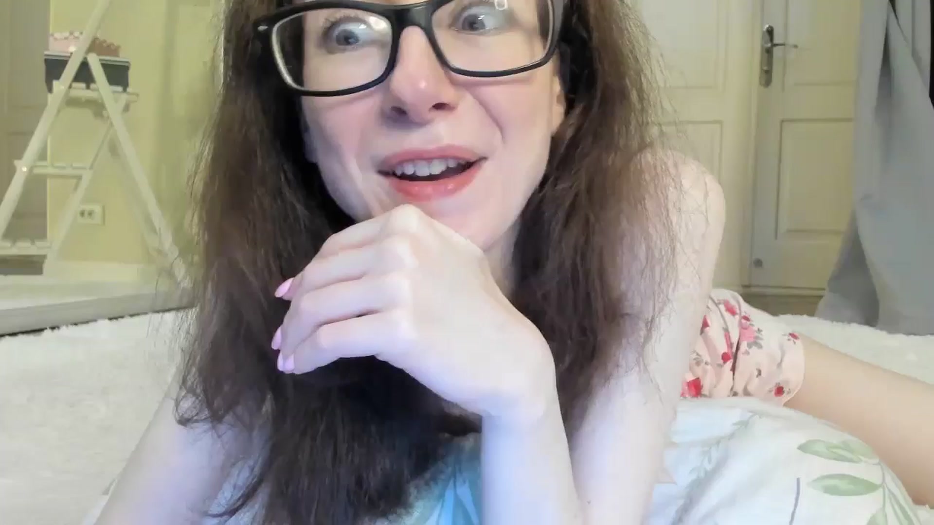 Gallery image thumbnail from Baby_Jewel's myfreecams stream on, 06/17/2024, 11:49 image 20 of 20