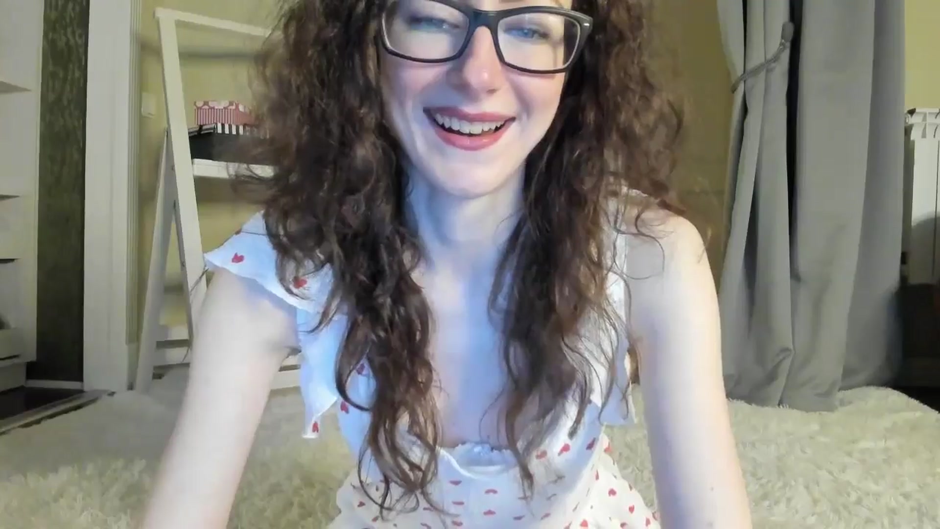Gallery image thumbnail from Baby_Jewel's myfreecams stream on, 06/19/2024, 09:09 image 7 of 20