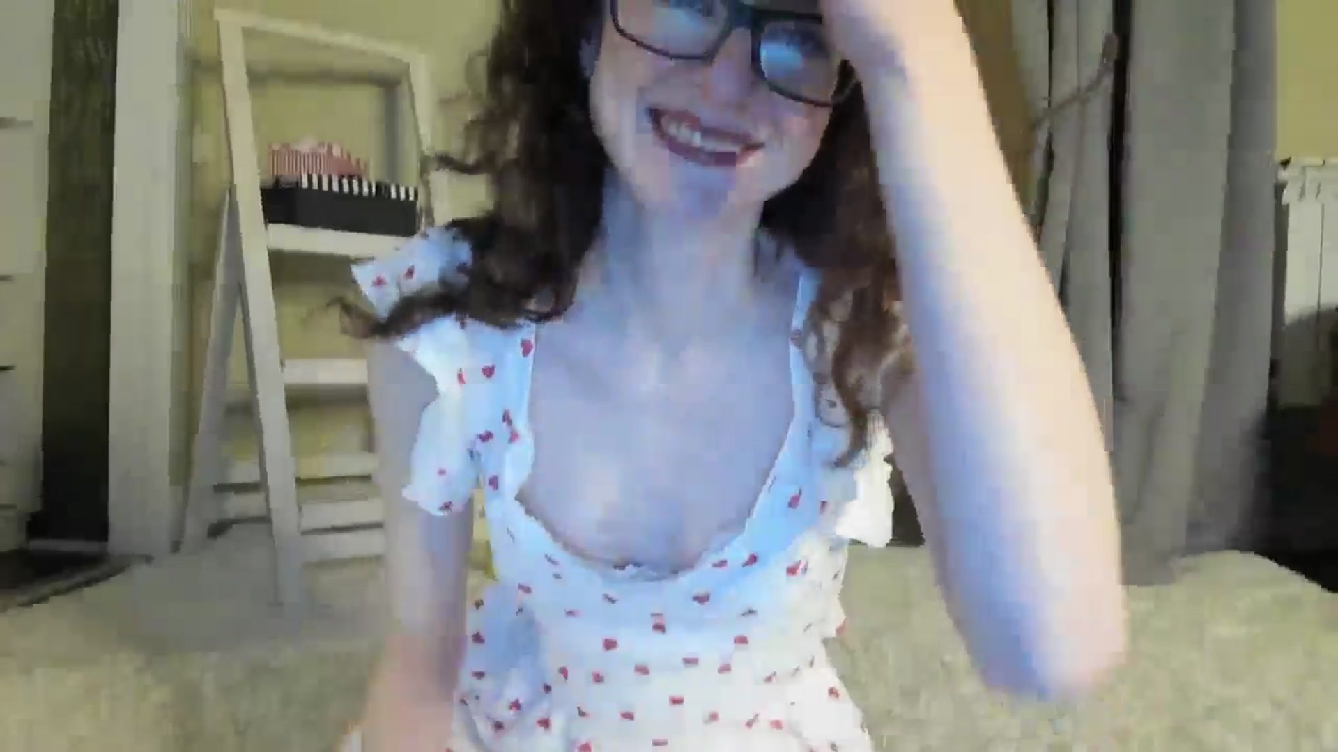 Gallery image thumbnail from Baby_Jewel's myfreecams stream on, 06/19/2024, 09:09 image 2 of 20