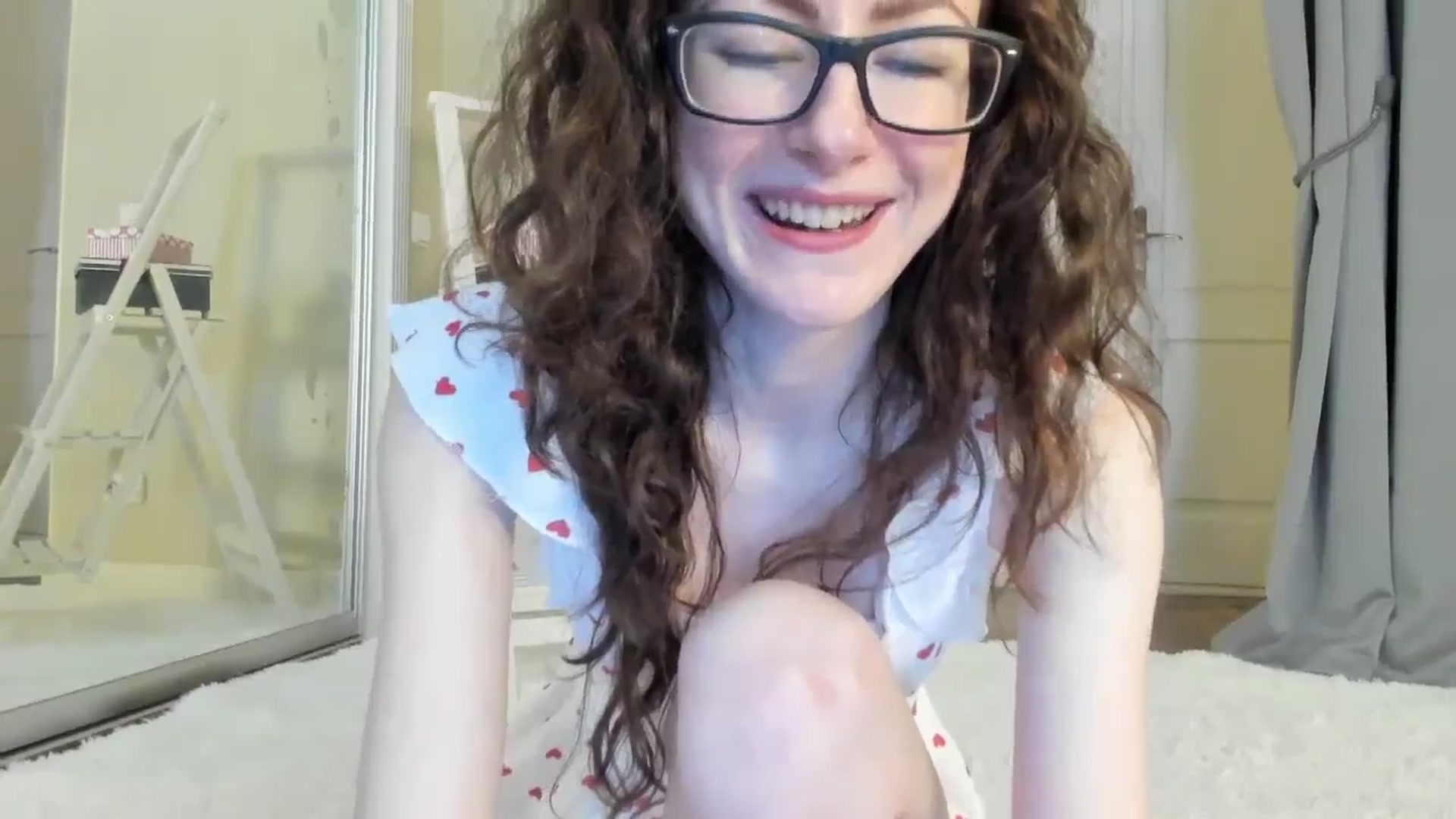 Gallery image thumbnail from Baby_Jewel's myfreecams stream on, 06/19/2024, 12:47 image 4 of 20
