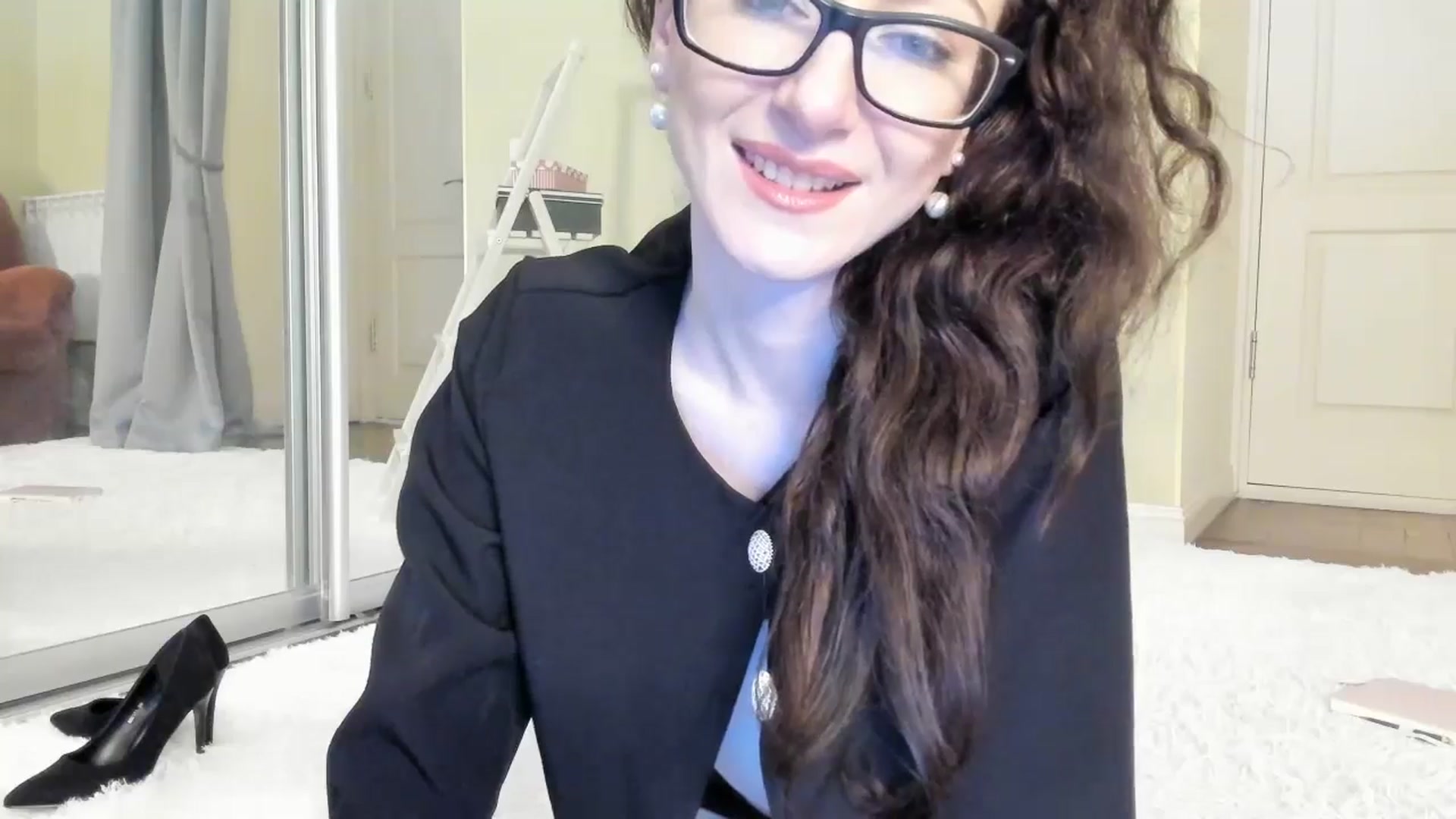 Gallery image thumbnail from Baby_Jewel's myfreecams stream on, 06/20/2024, 09:33 image 10 of 20