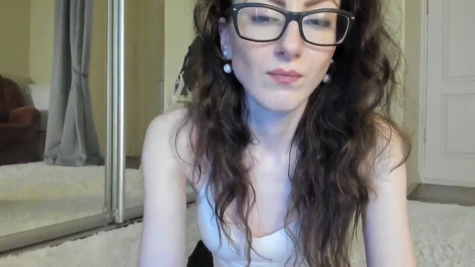 Gallery image thumbnail from Baby_Jewel's myfreecams stream on, 06/20/2024, 11:35 image 6 of 20