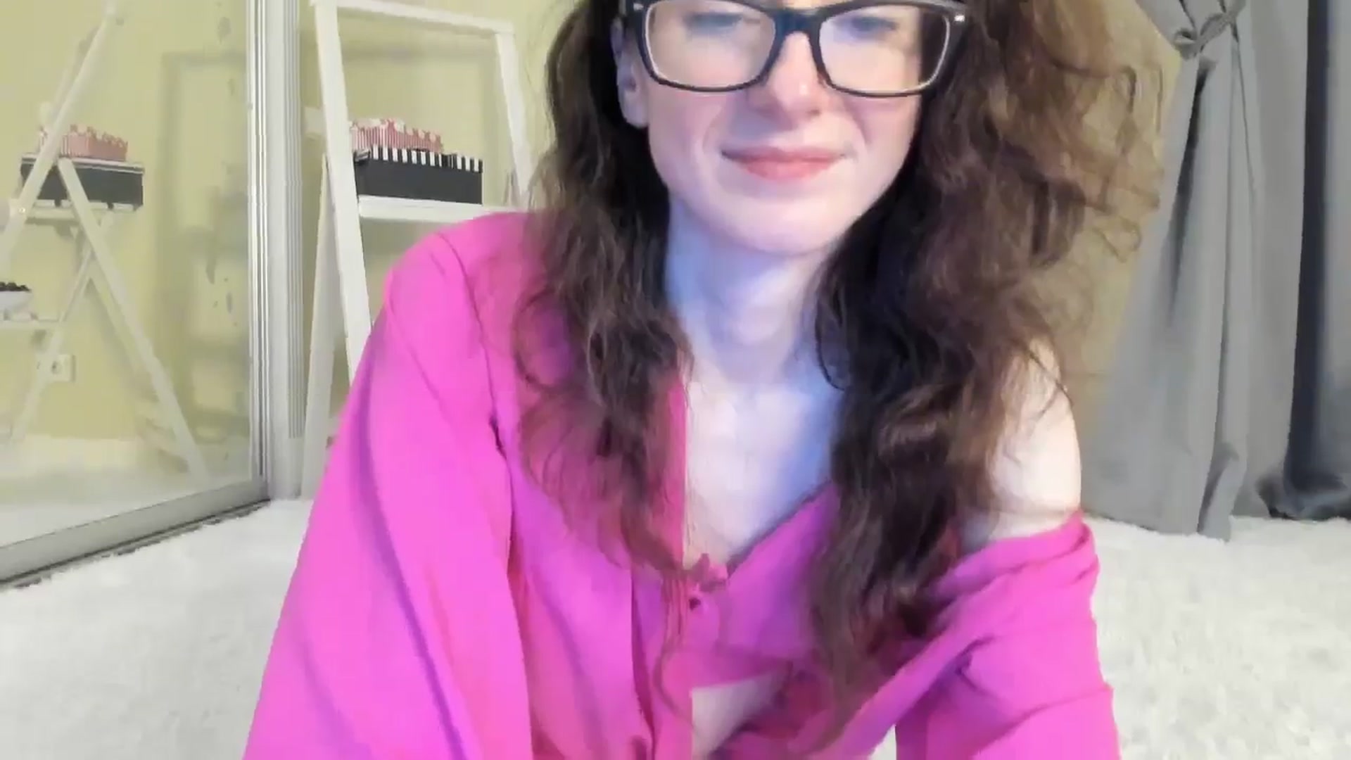 Gallery image thumbnail from Baby_Jewel's myfreecams stream on, 06/21/2024, 08:21 image 17 of 20
