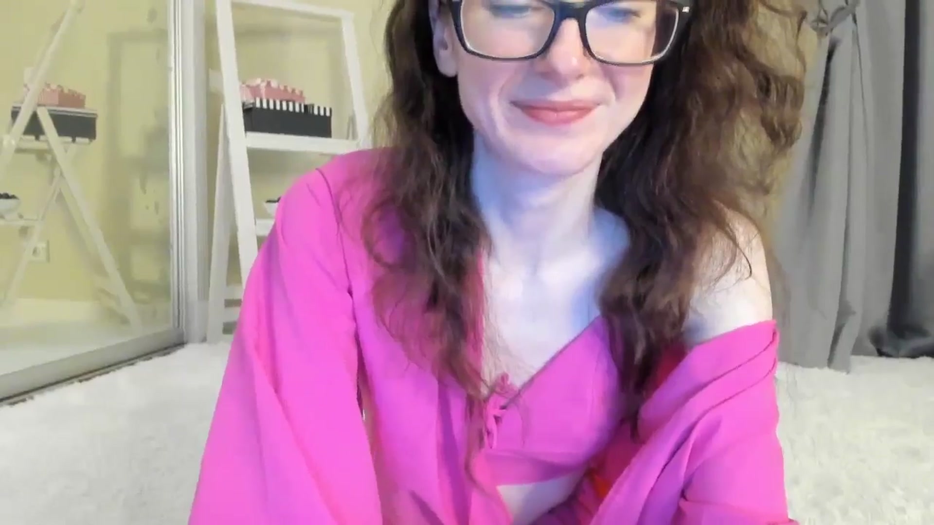 Gallery image thumbnail from Baby_Jewel's myfreecams stream on, 06/21/2024, 08:21 image 14 of 20
