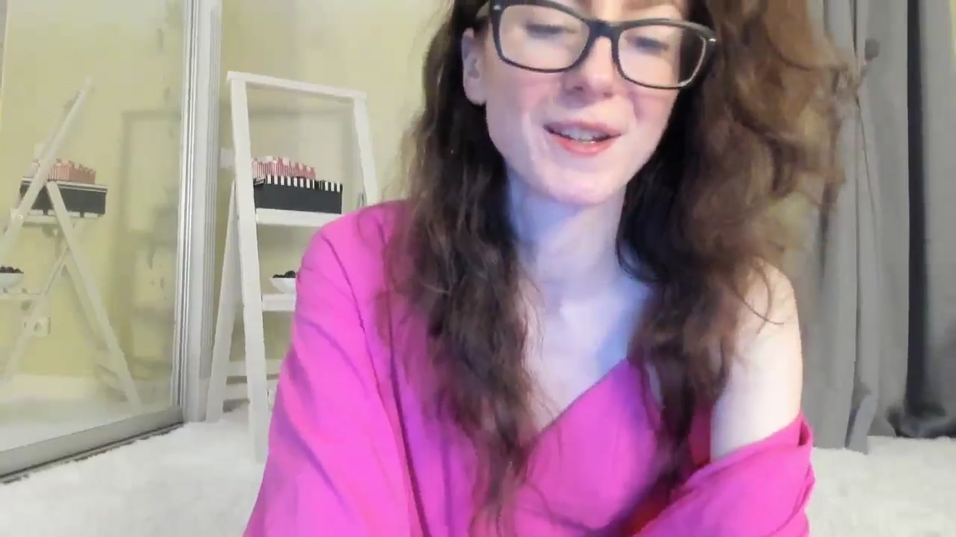 Gallery image thumbnail from Baby_Jewel's myfreecams stream on, 06/21/2024, 08:21 image 7 of 20