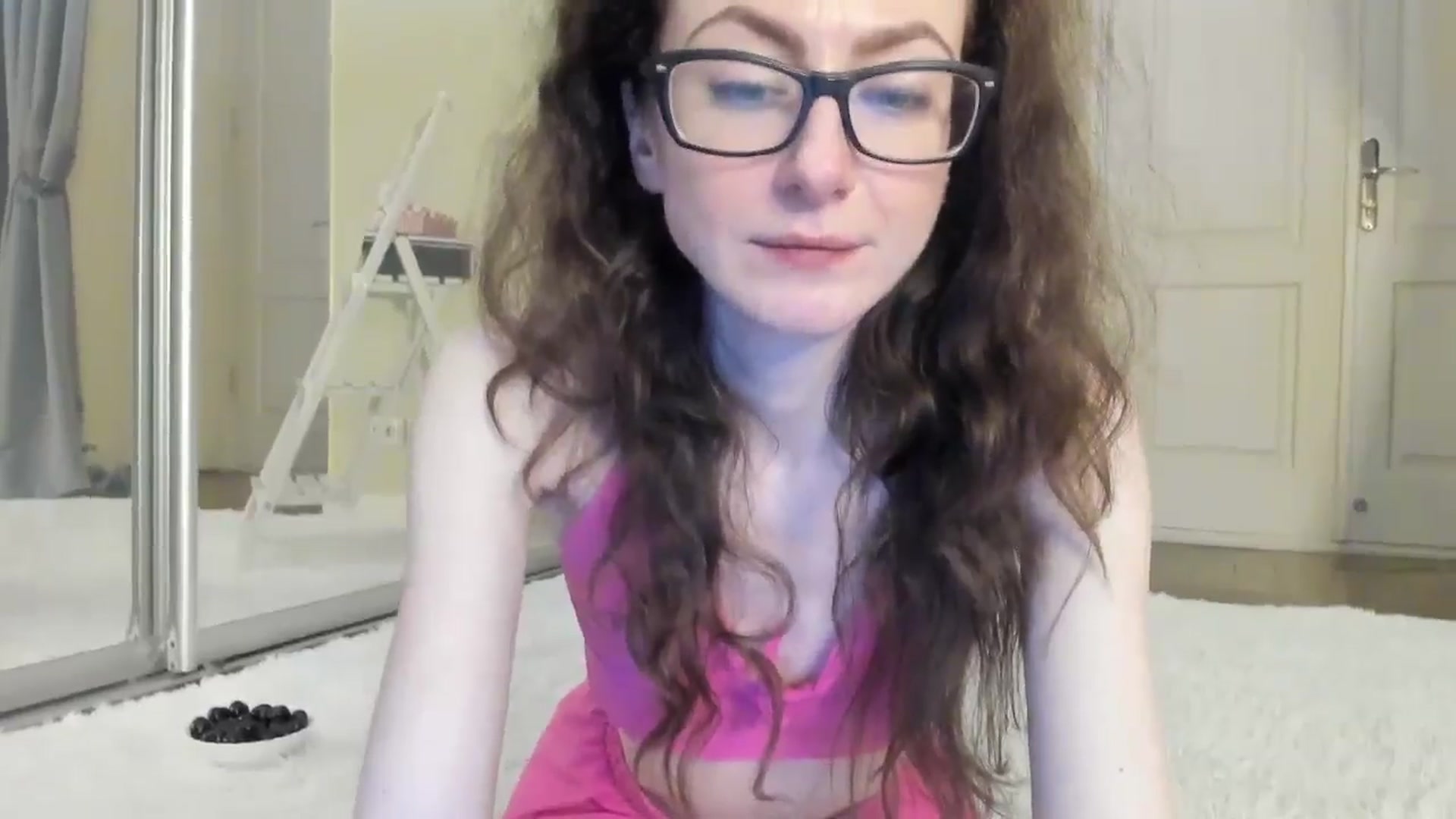Gallery image thumbnail from Baby_Jewel's myfreecams stream on, 06/21/2024, 10:52 image 17 of 20