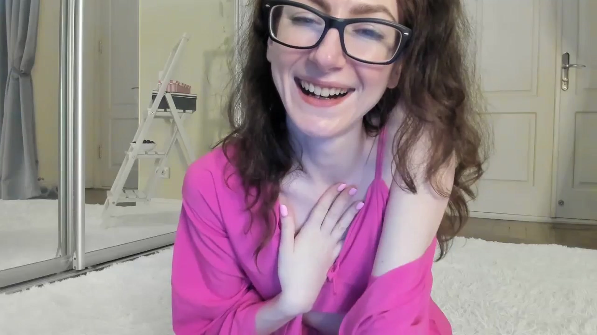 Gallery image thumbnail from Baby_Jewel's myfreecams stream on, 06/21/2024, 10:52 image 8 of 20
